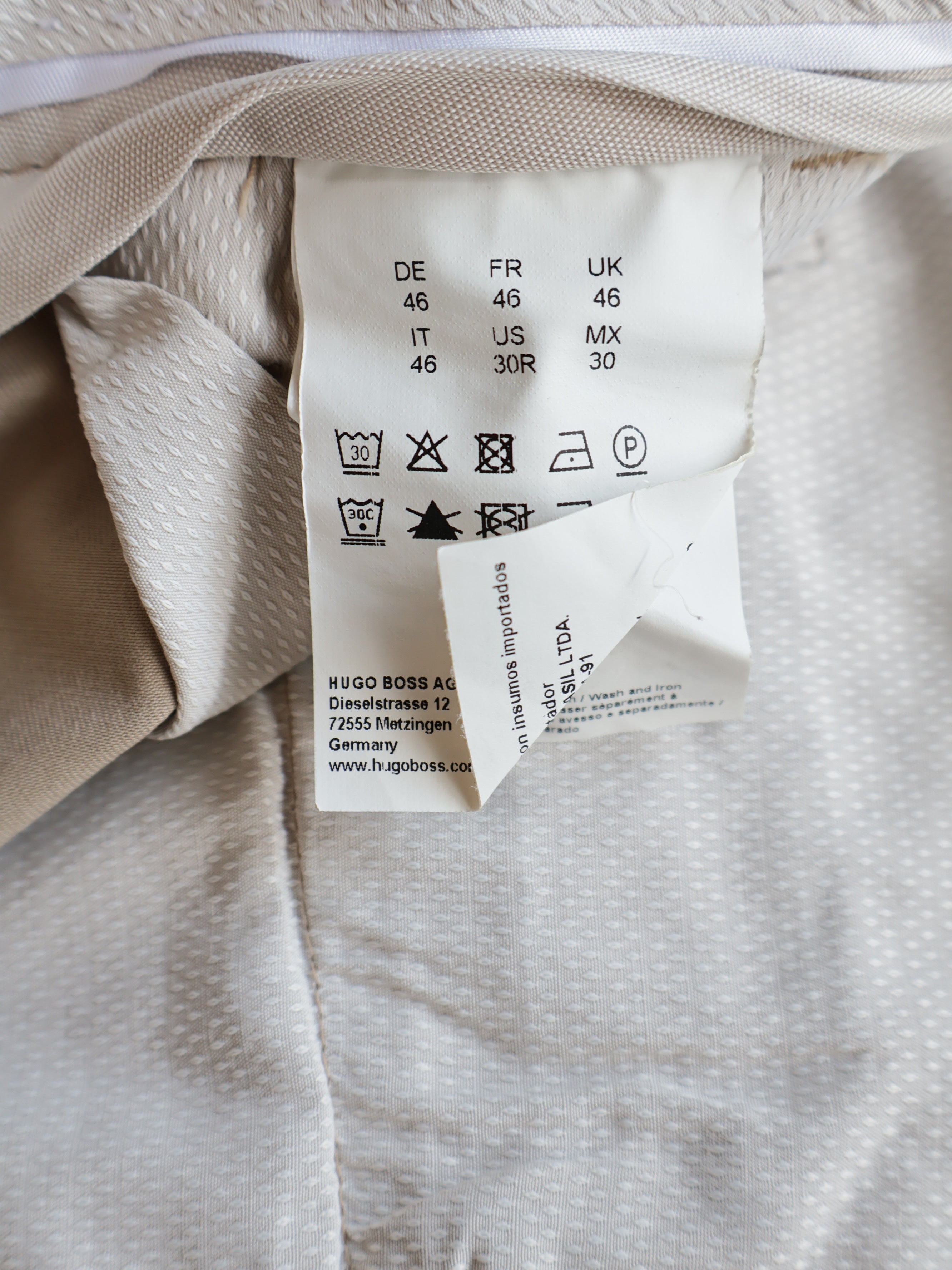 Pantaloni Hugo Boss - marimea S - Barbati