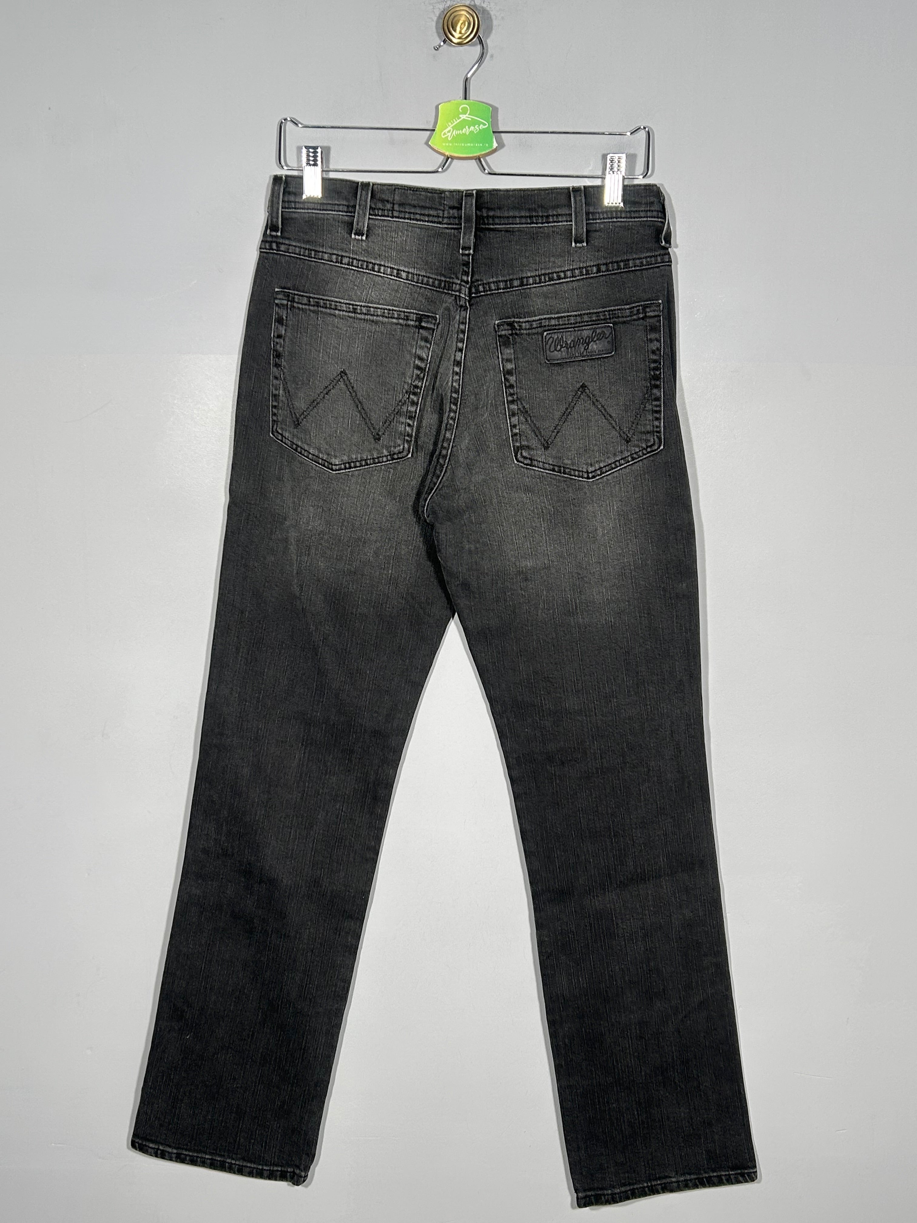 Blugi Wrangler - marimea S W30/L32 - Barbati