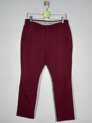 Pantaloni Under Armour - marimea W32/L30 L - Femei