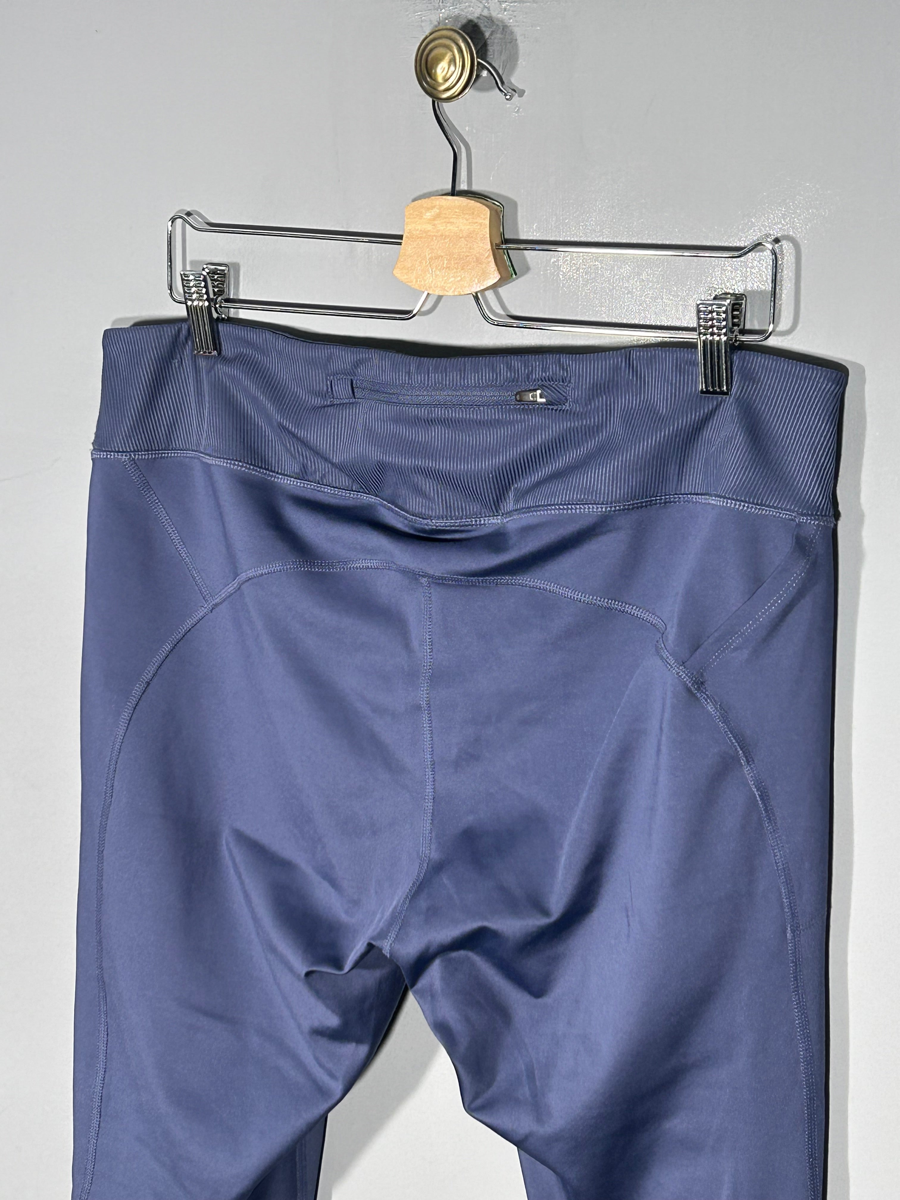 Pantaloni 2/3 Nike - marimea 1X - Femei