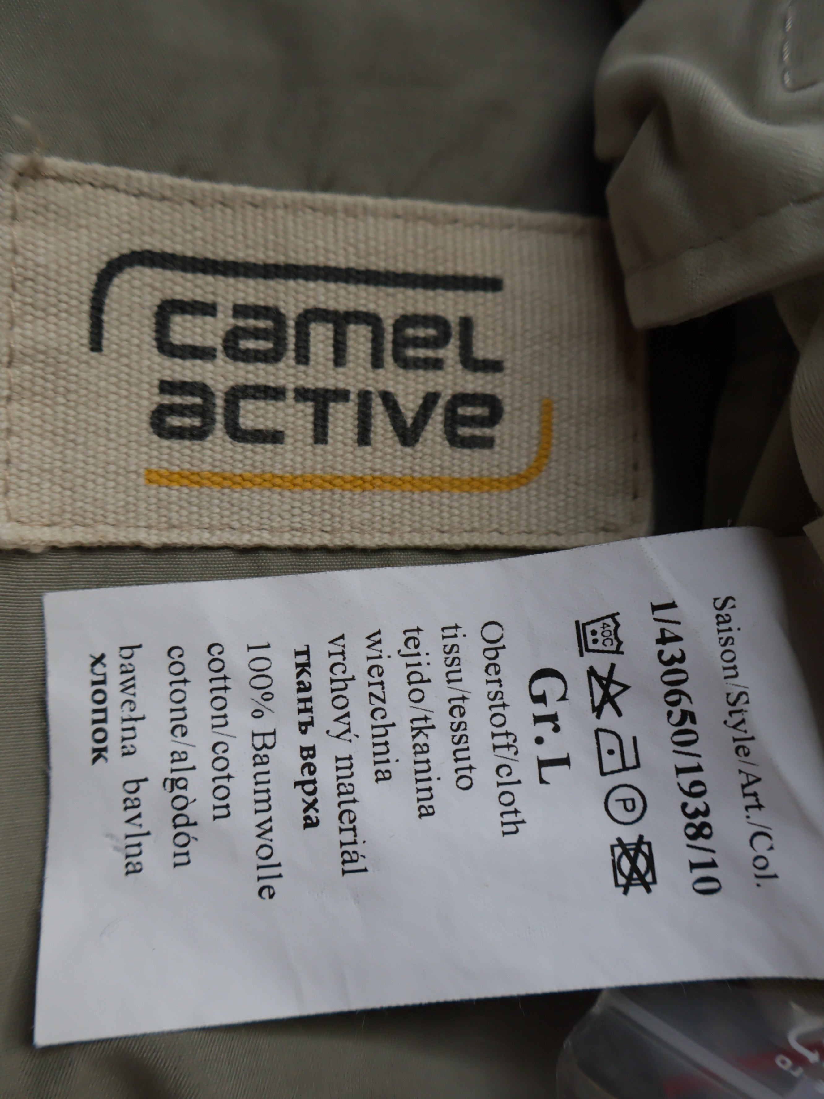 Jacheta Camel active - marimea L/XL - Barbati