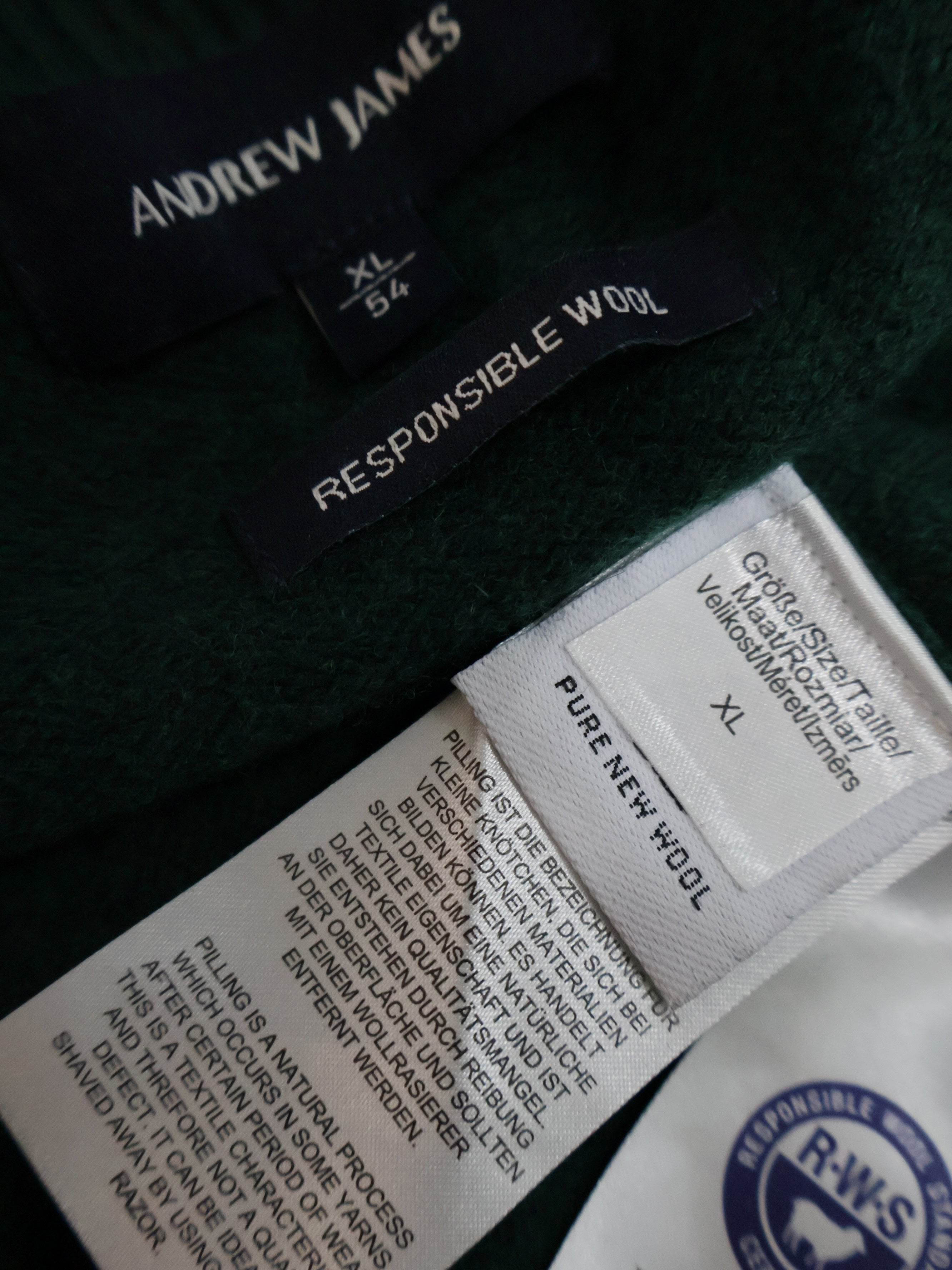 Bluza (100%lana) Andrew James - marimea XL - Barbati