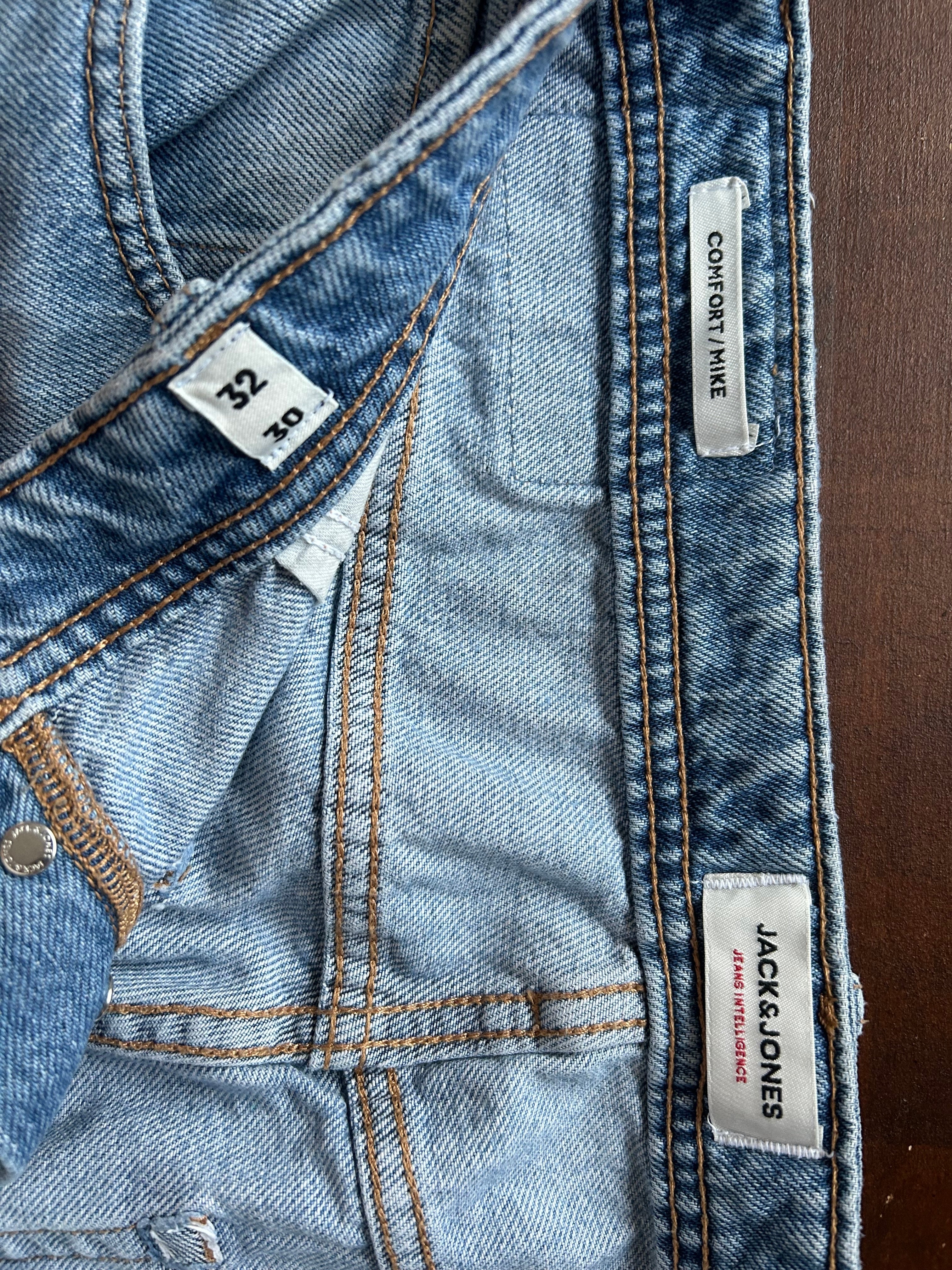 Blugi Jack&Jones - marimea S/M W32/L30 - Barbati