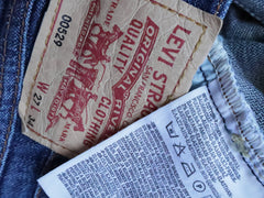 Blugi scurti Levi's - marimea XS/S - Femei
