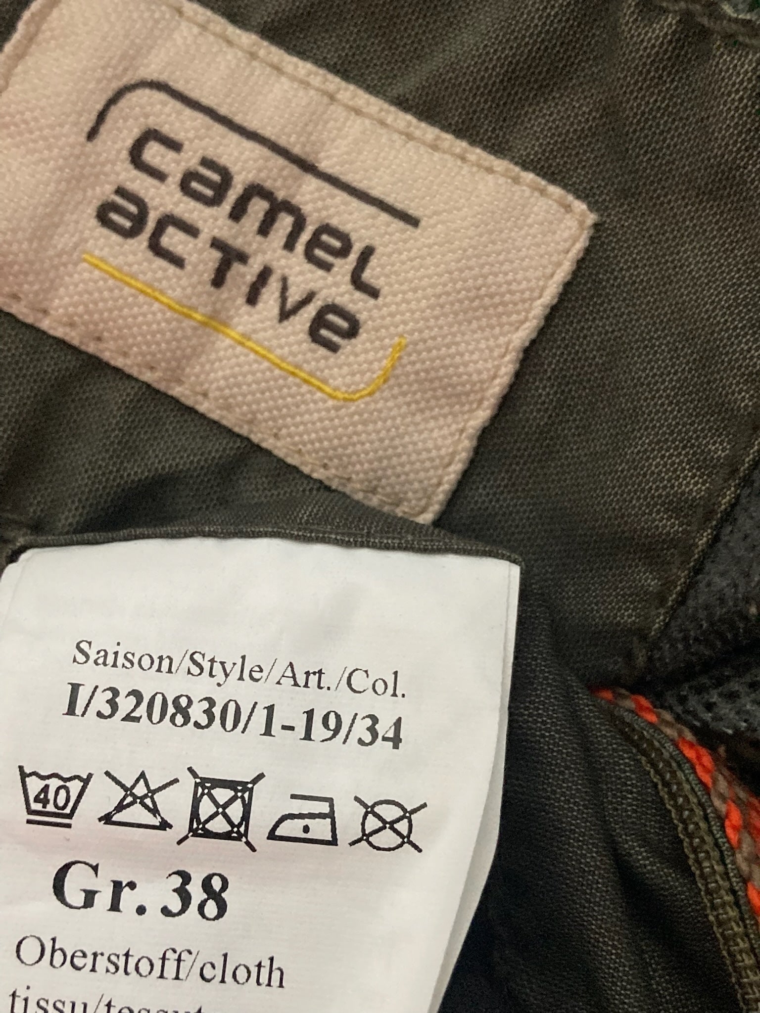 Geaca Camel active - marimea 38 - M