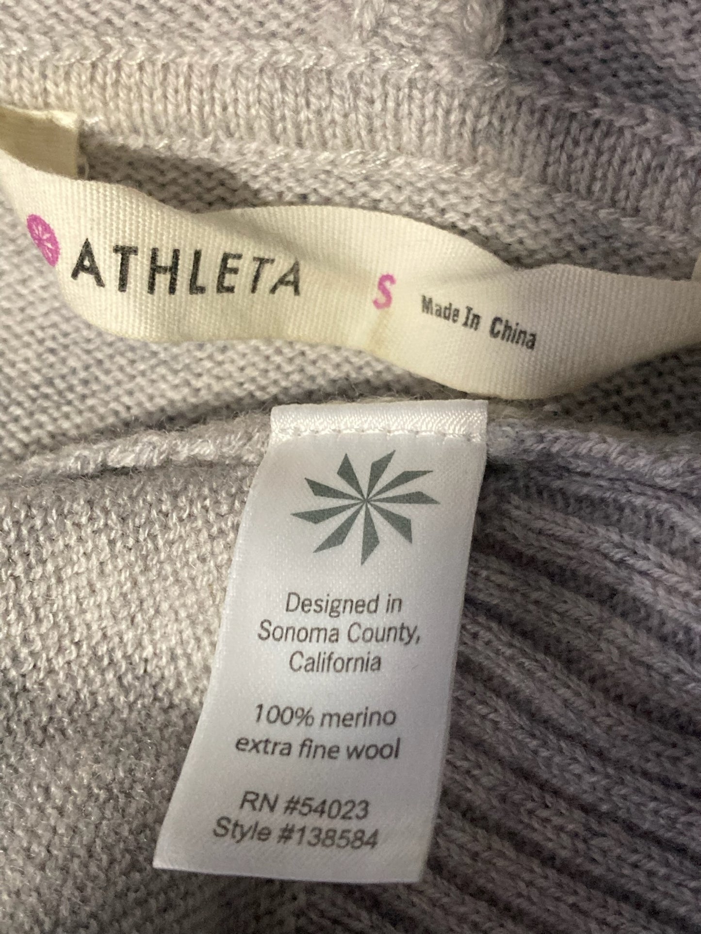 Bluza Athleta (100%lana) - marimea S