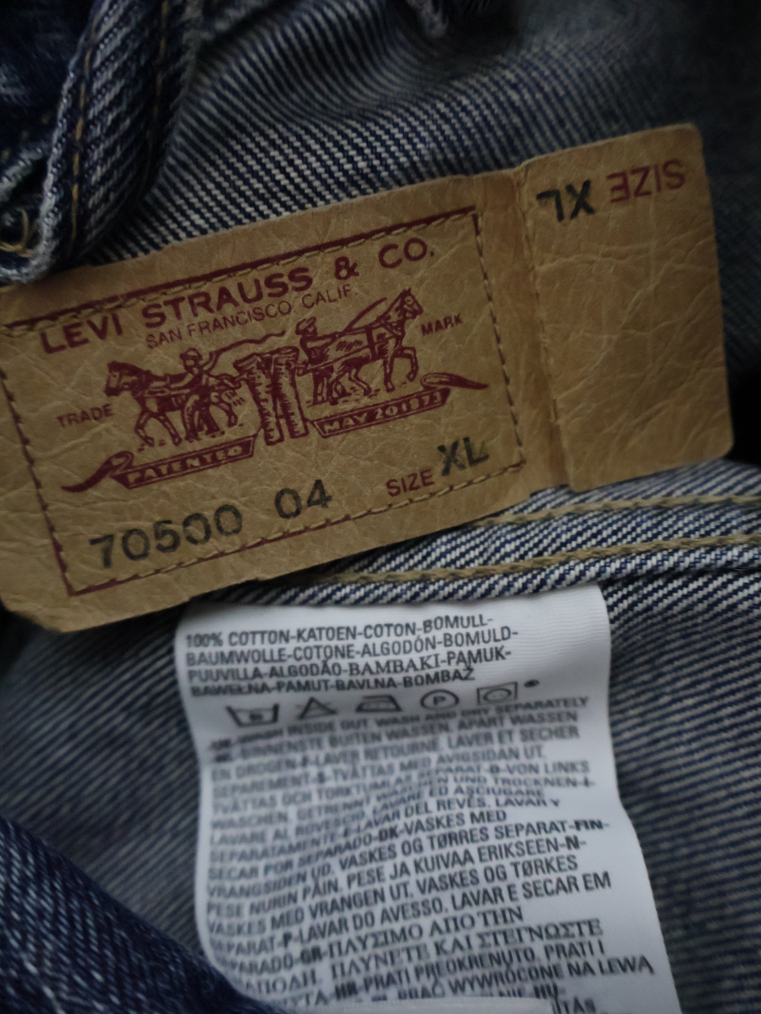 Geaca Levi's - marimea XL - Femei