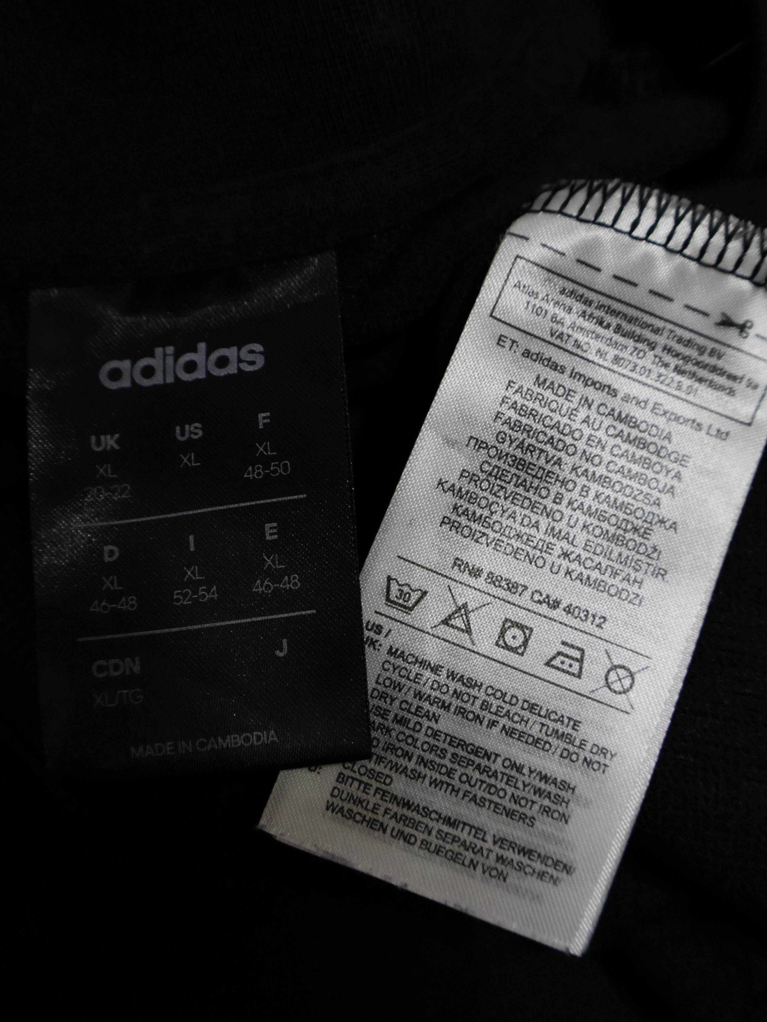Bluza Adidas - marimea XL - Femei