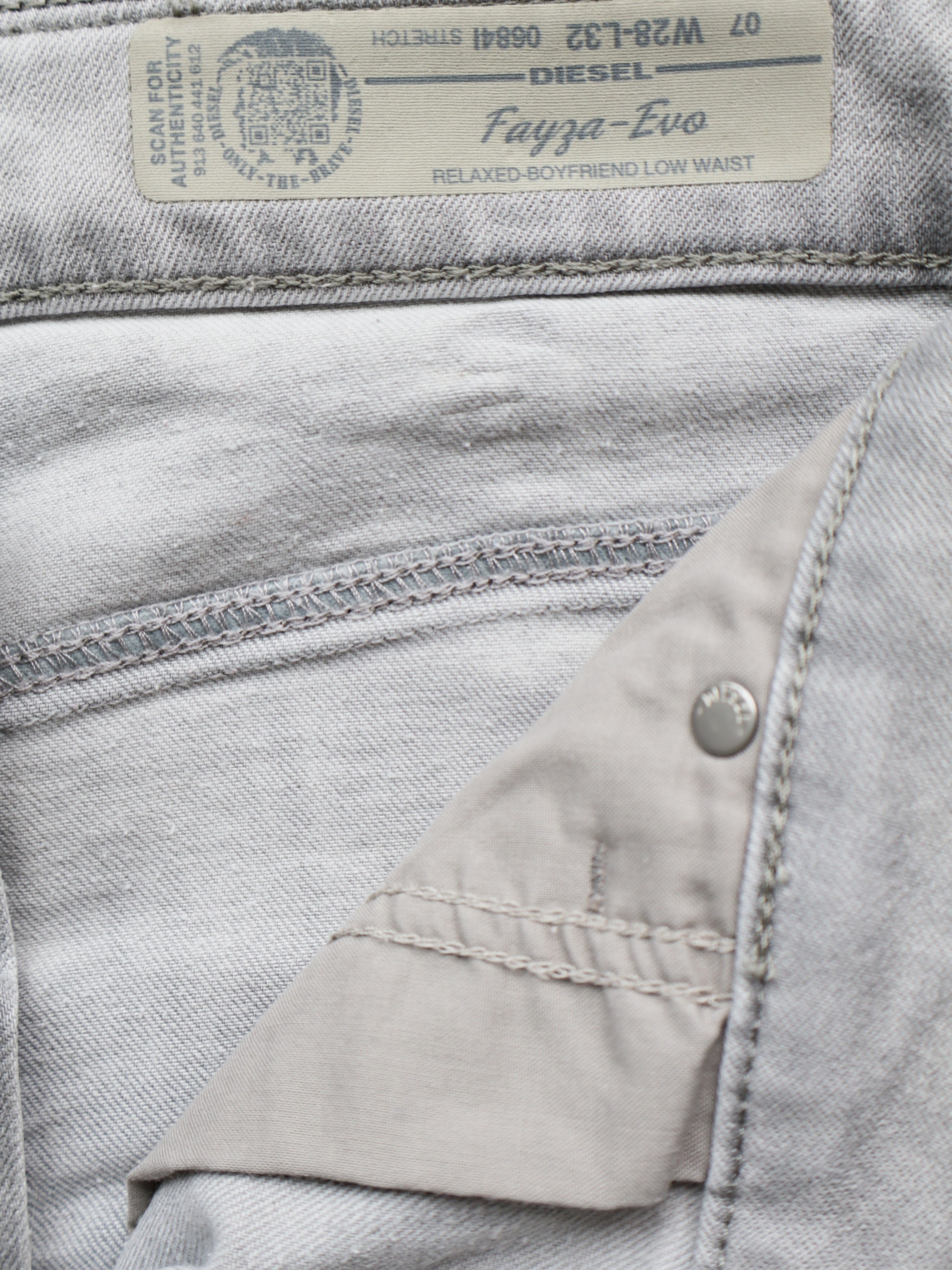 Blugi Diesel - marimea M W28/L32 - Femei