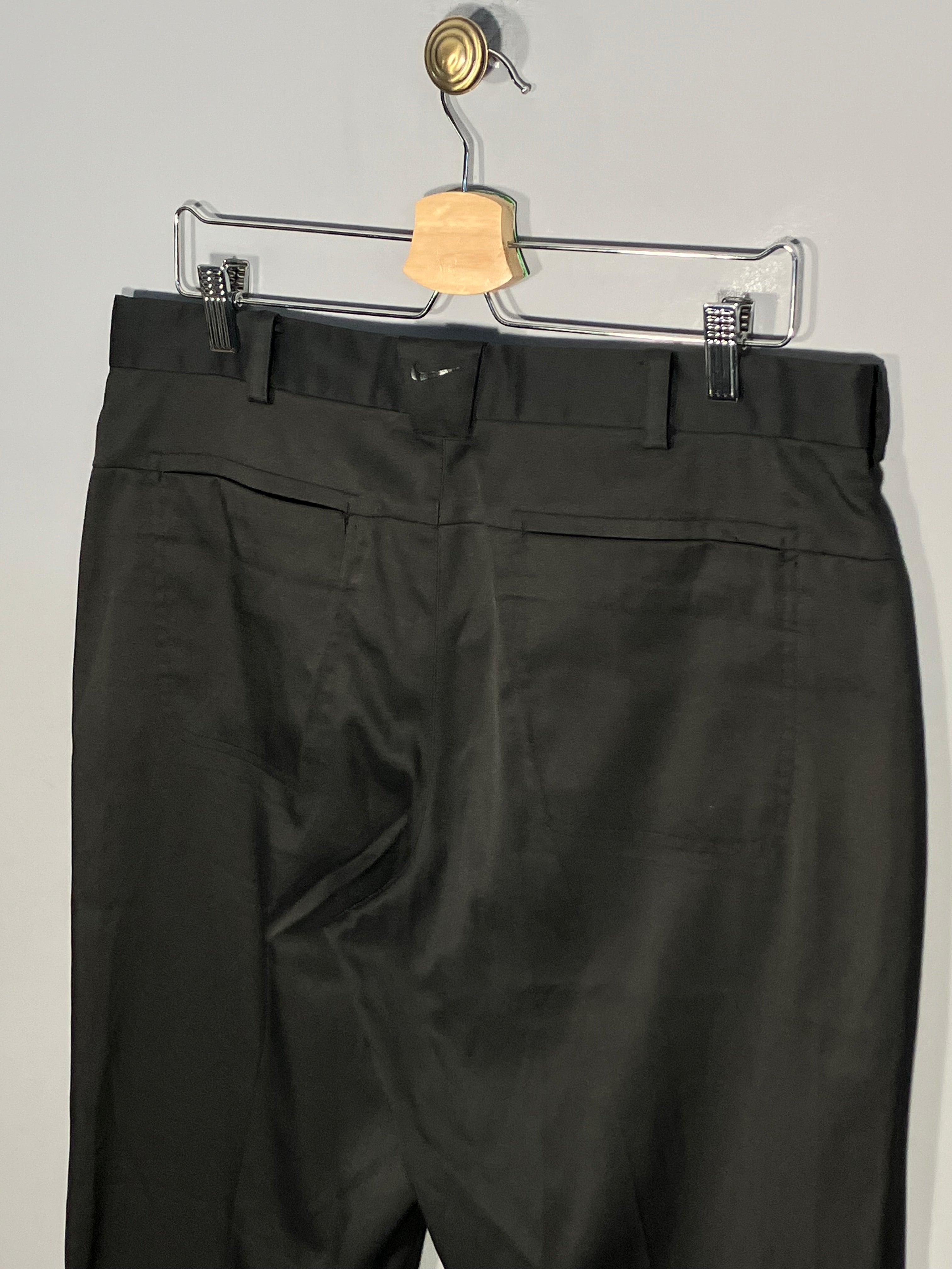 Pantaloni Nike (golf) - marimea W34/L32 - M