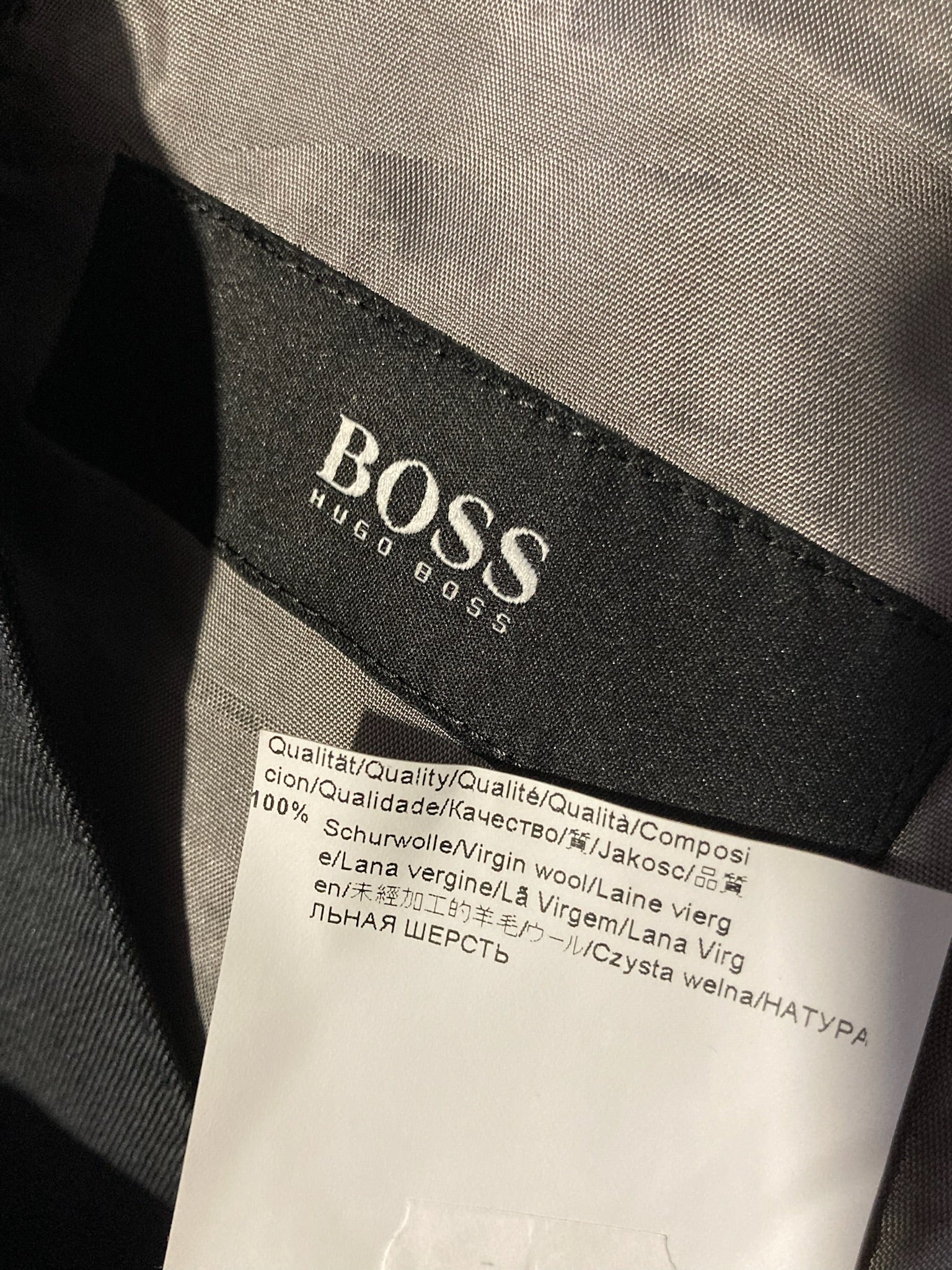 Sacou (100%lana) Hugo Boss - marimea 52 (L/XL) - Barbati