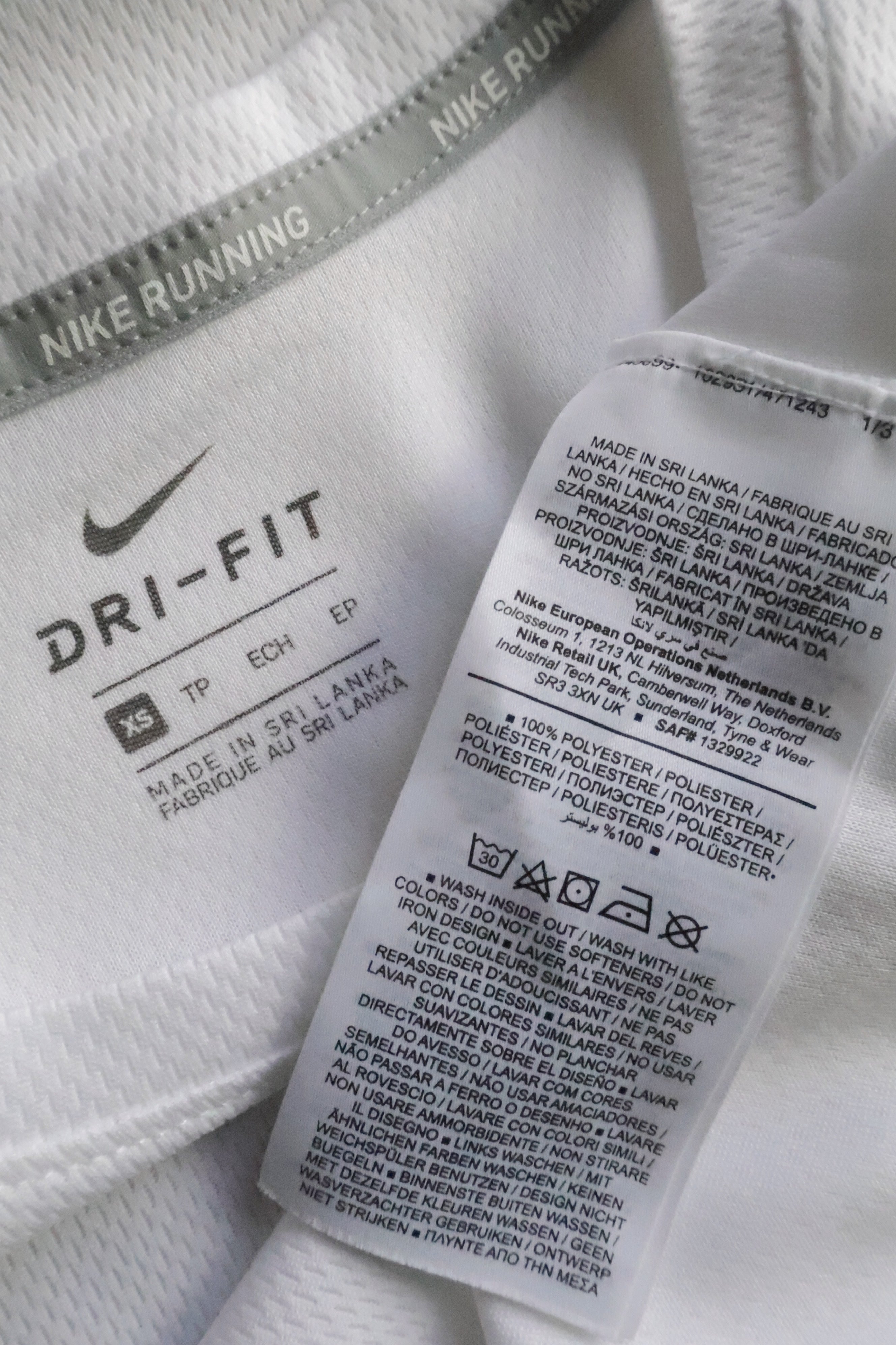 Tricou Nike - marimea XL - Femei