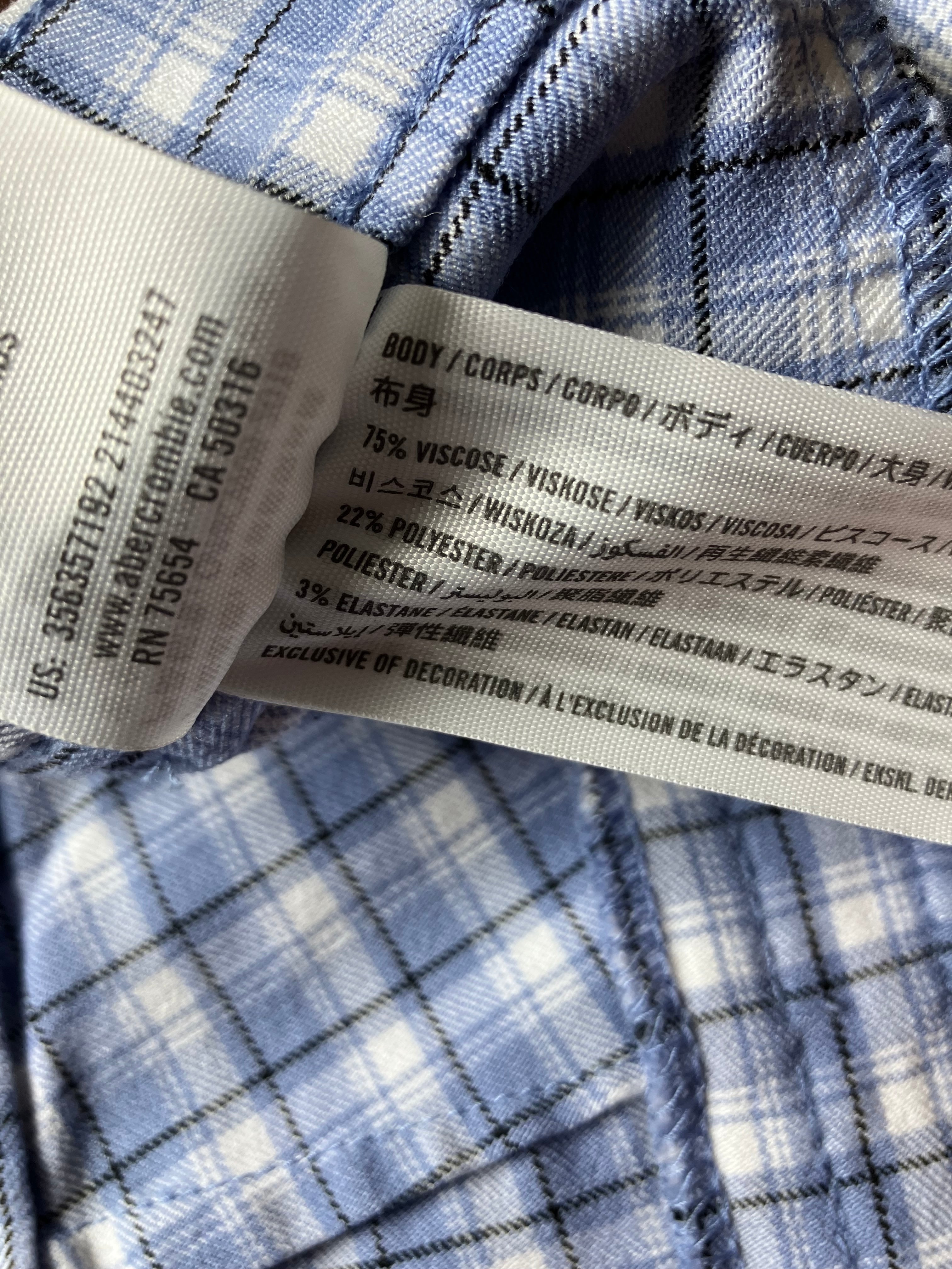 Pantaloni Hollister - marimea S