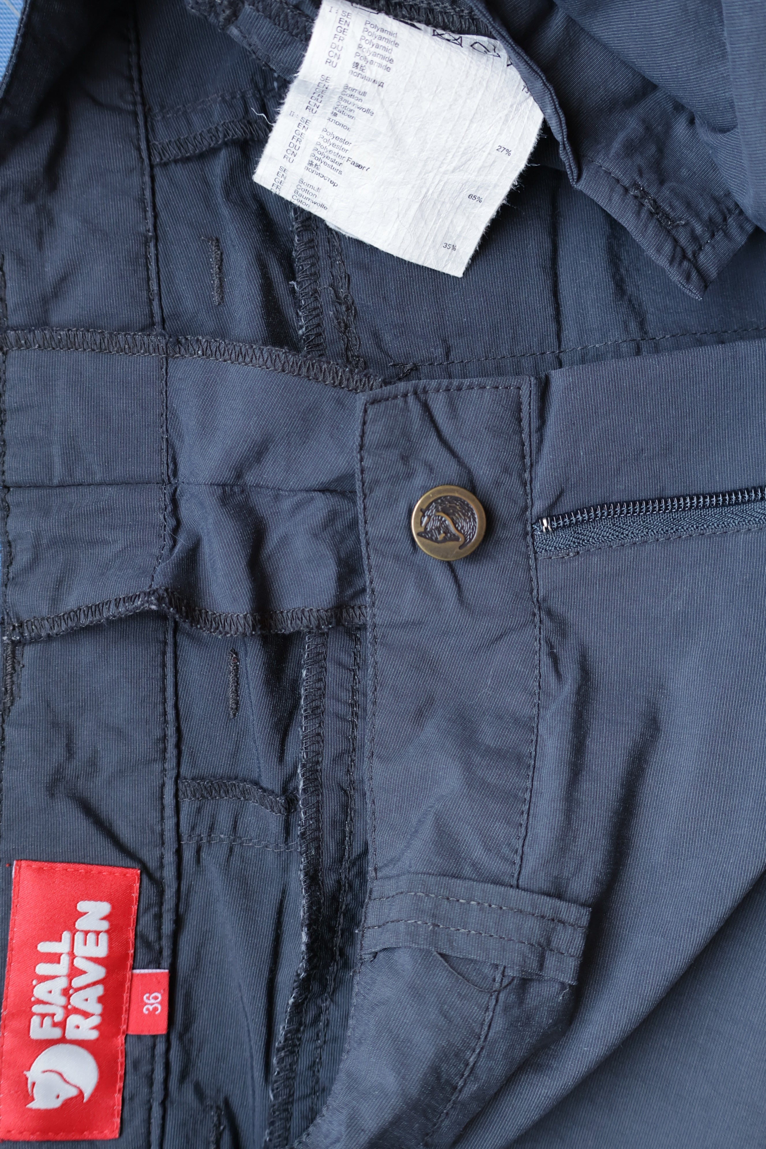 Pantaloni 2in1 Fjall Raven - marimea S/M - Femei