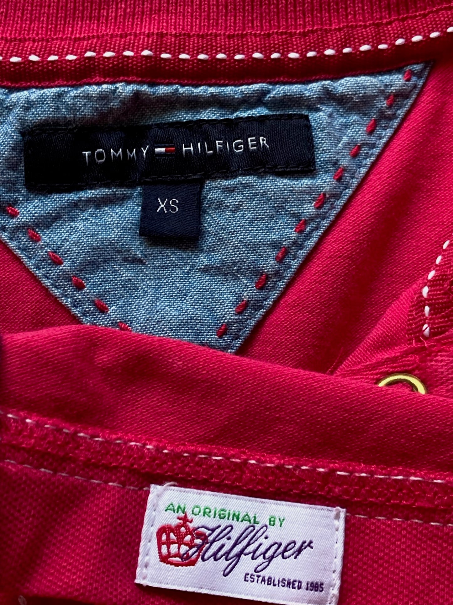 Tricou Tommy Hilfiger - marimea XS