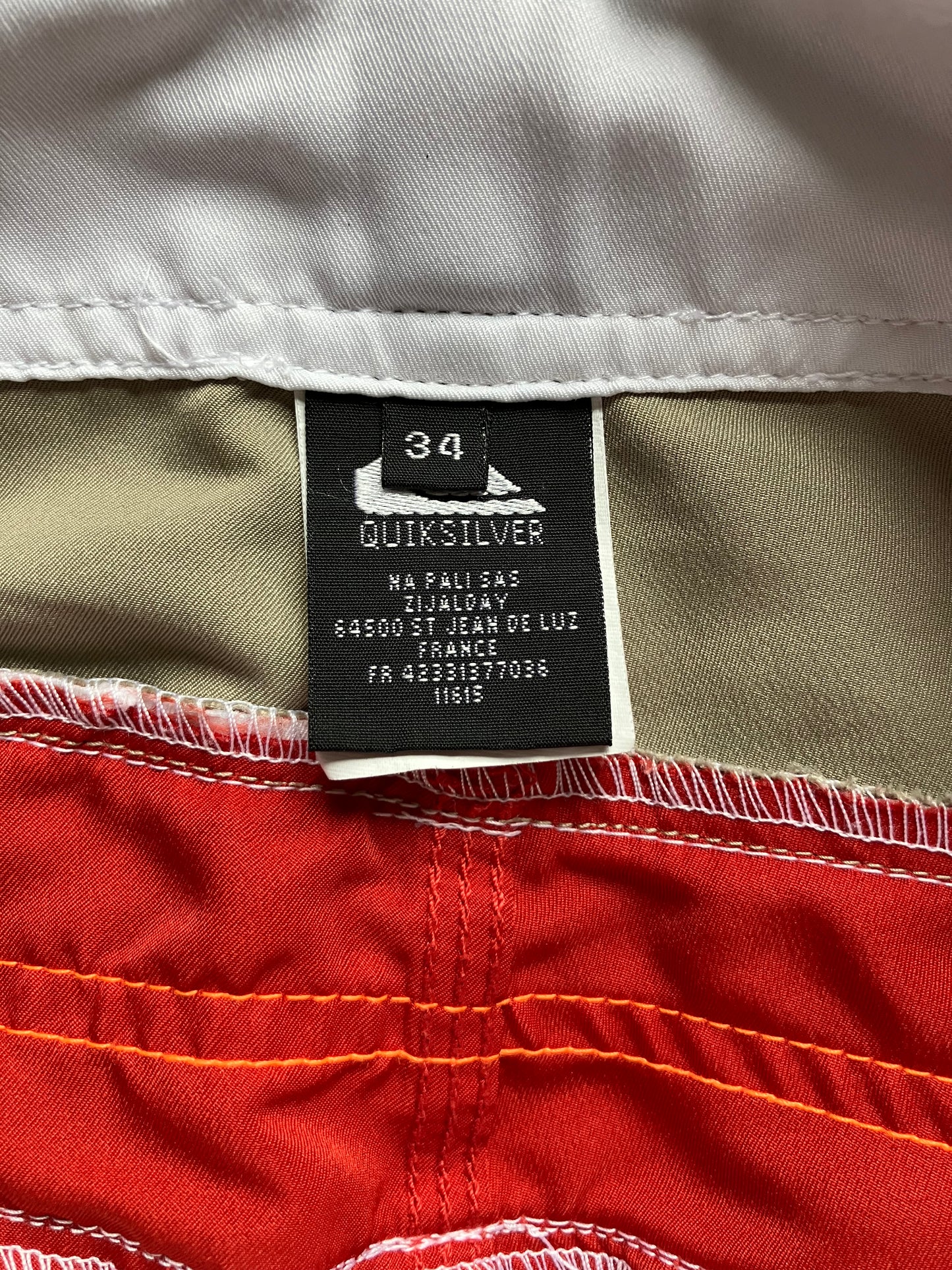 Pantaloni scurti Quiksilver - marimea 34 - M