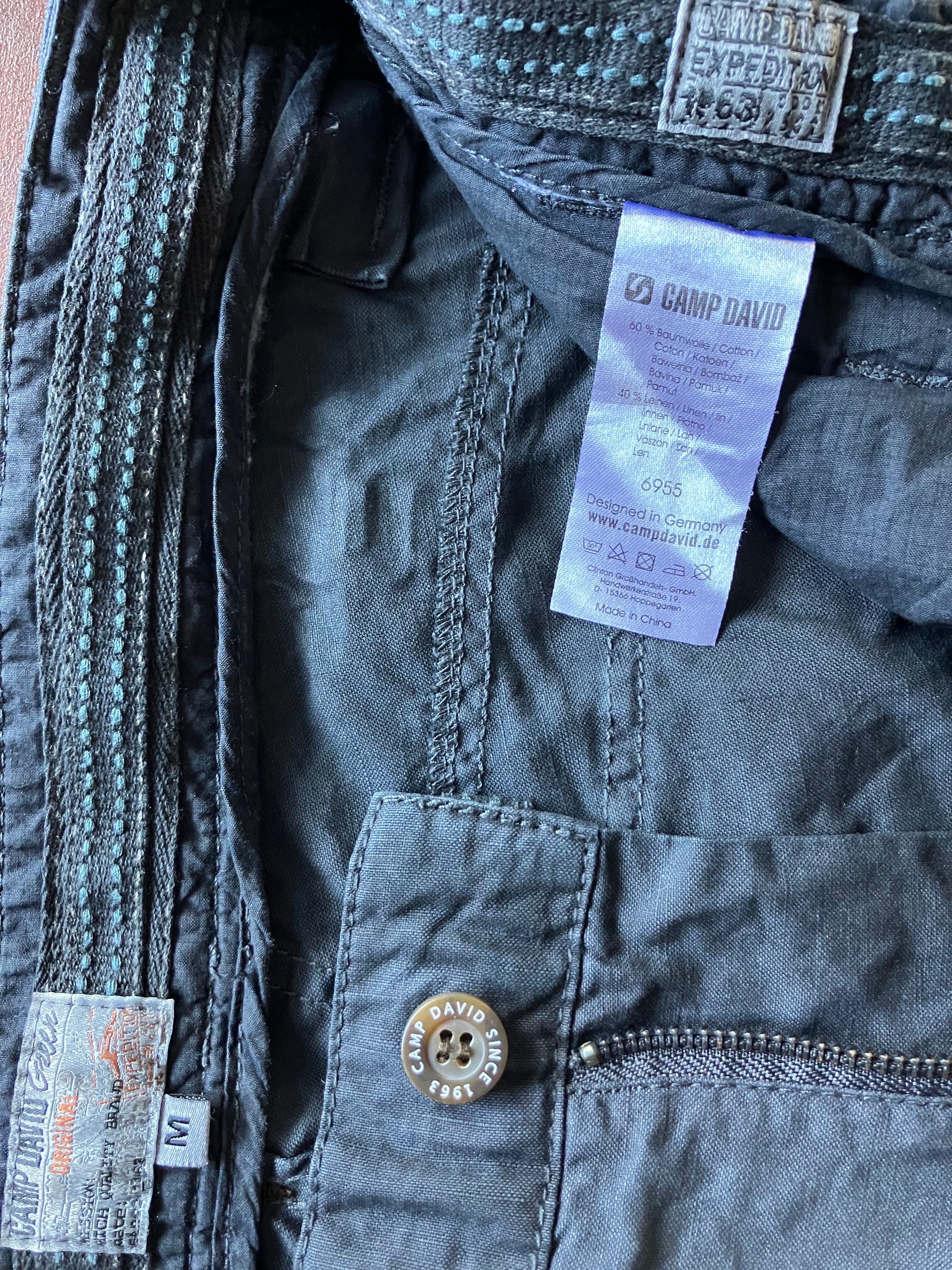 Pantaloni Camp David - marimea M