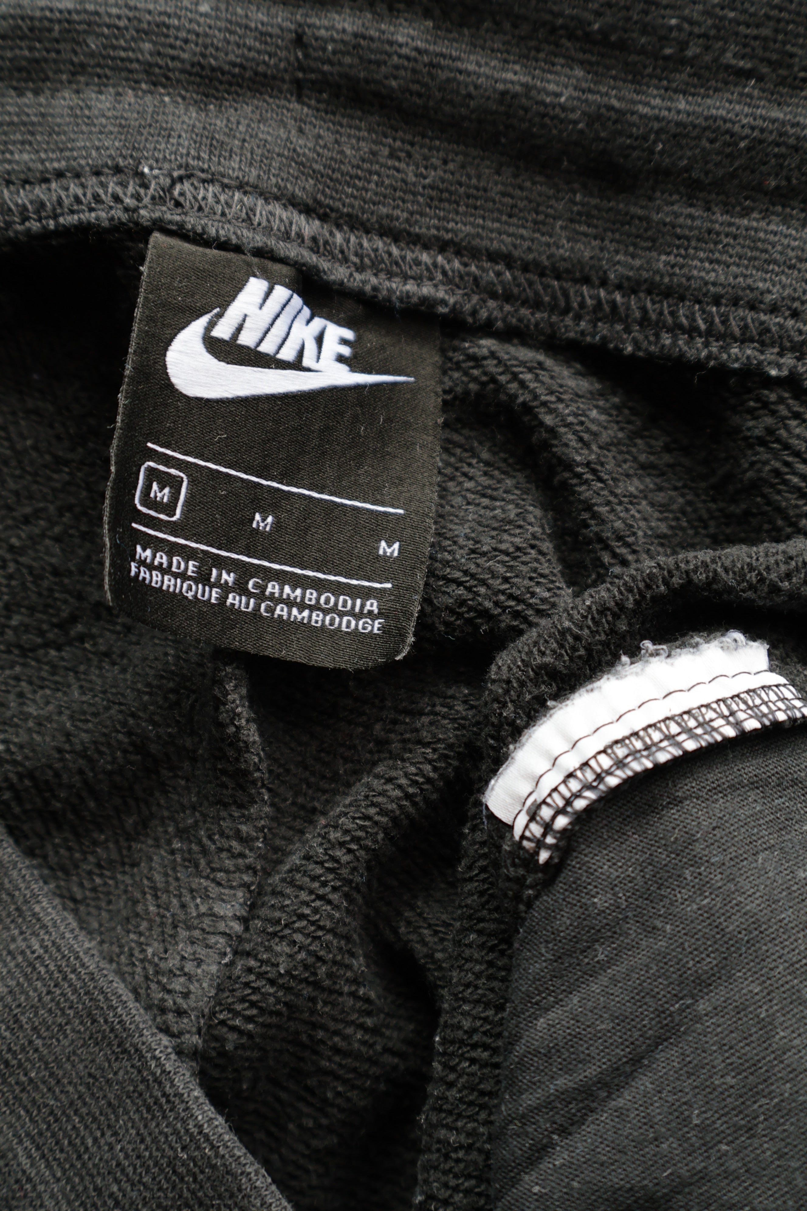 Pantaloni scurti Nike - marimea M - Femei