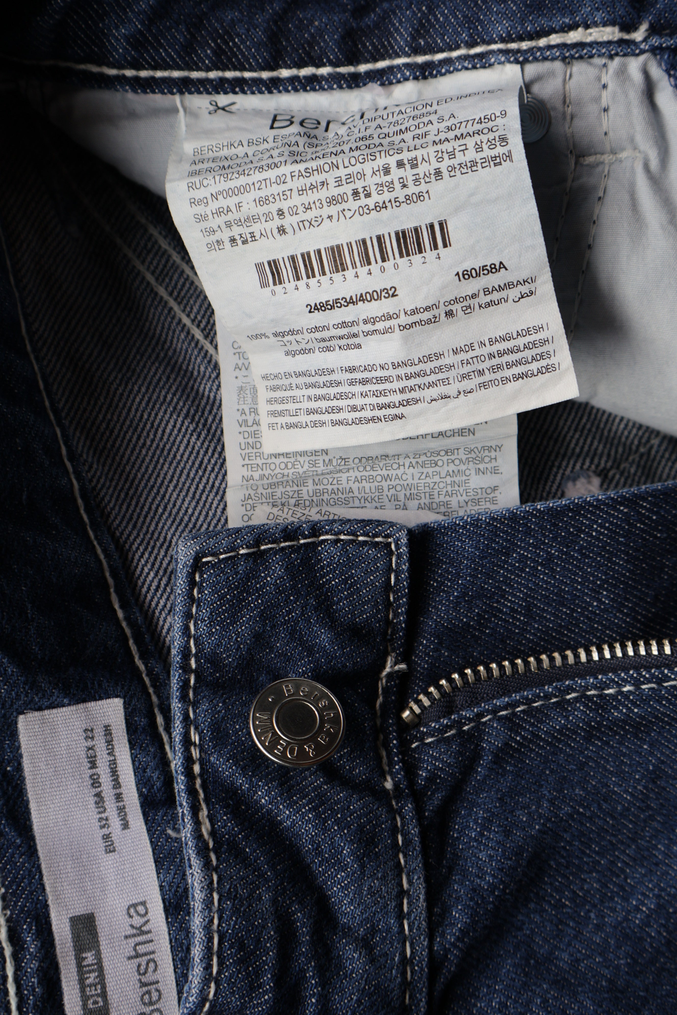 Blugi scurti Bershka - marimea XS - Femei
