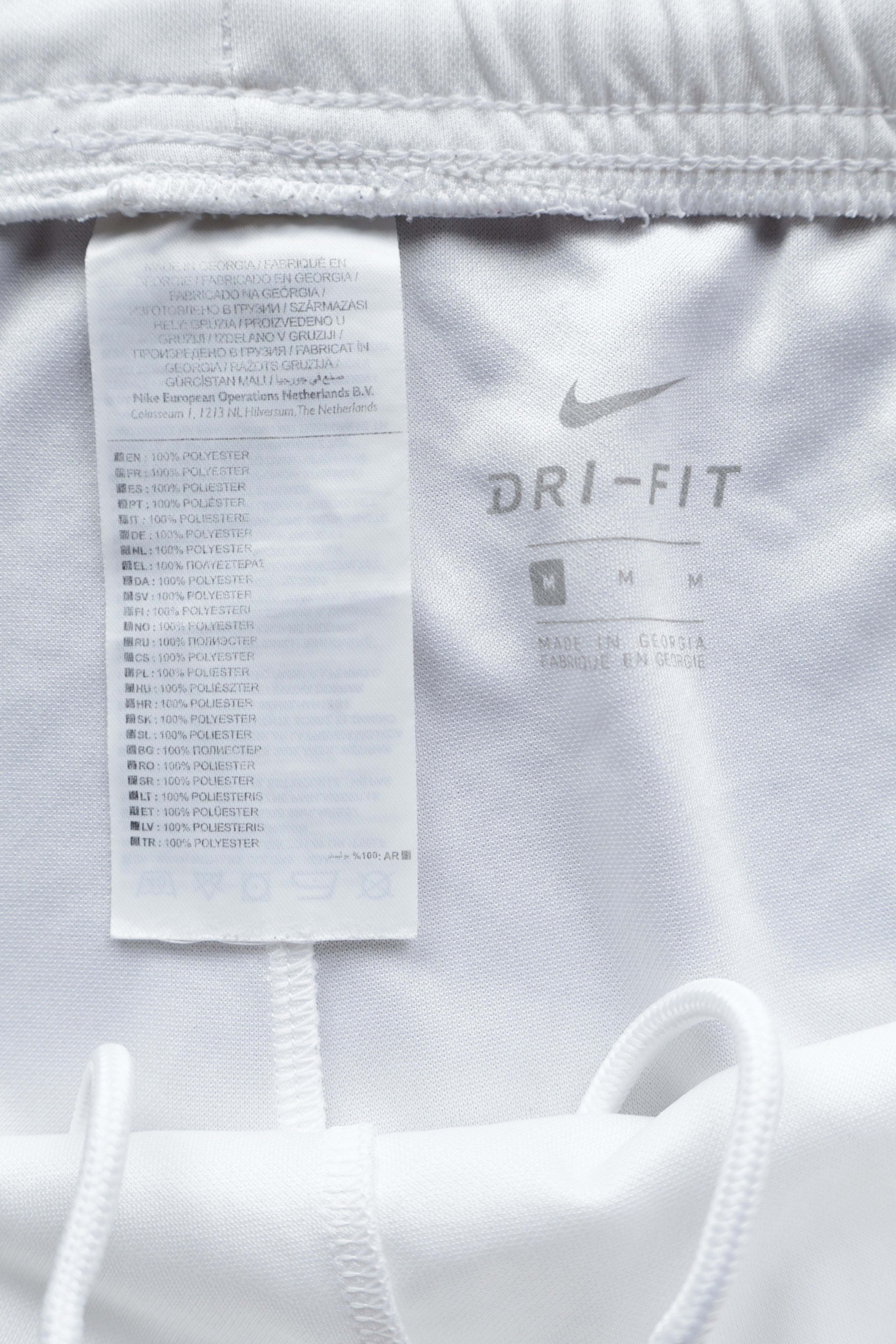 Pantaloni scurti Nike - marimea M - Barbati