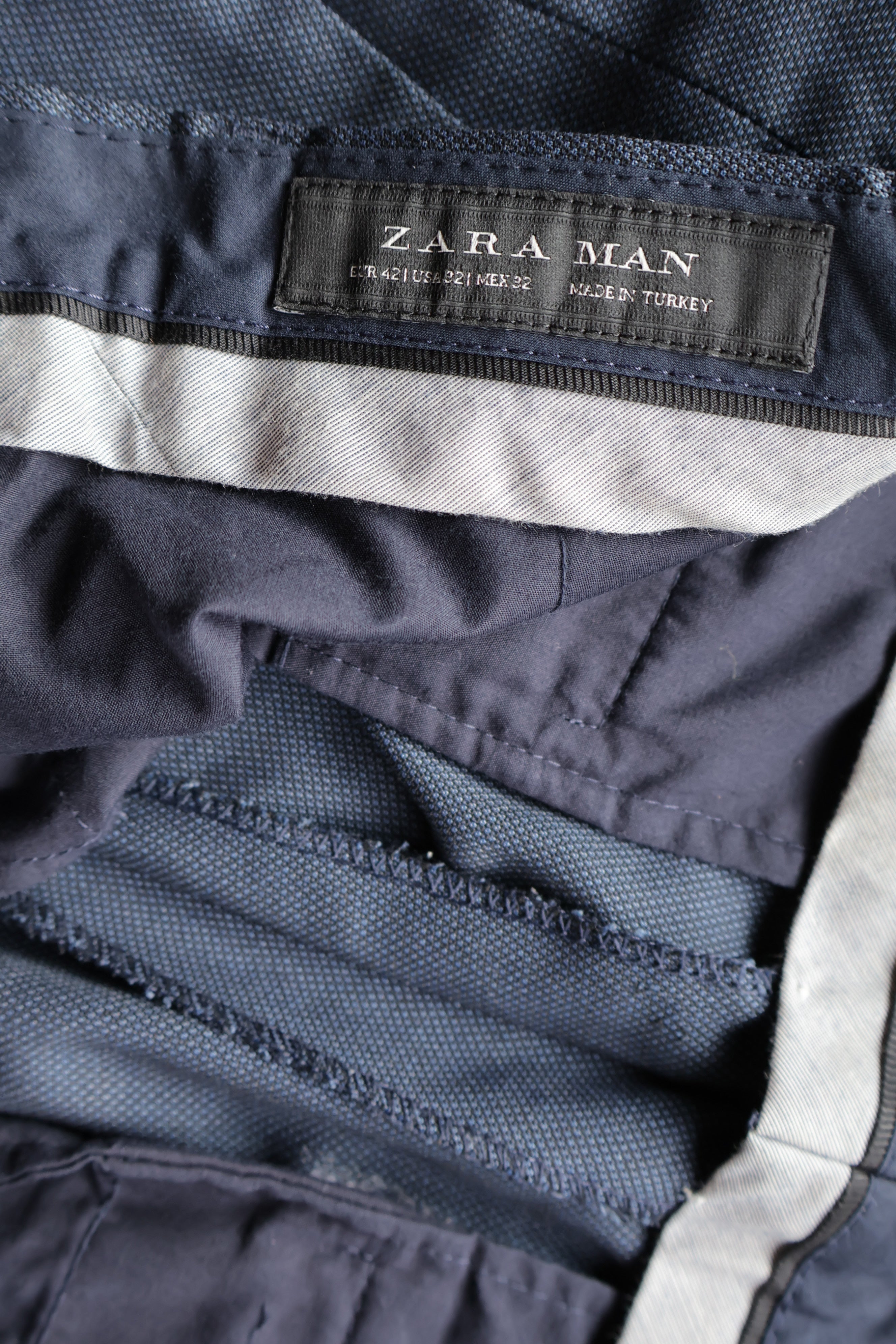 Pantaloni Zara - marimea M/L - Barbati
