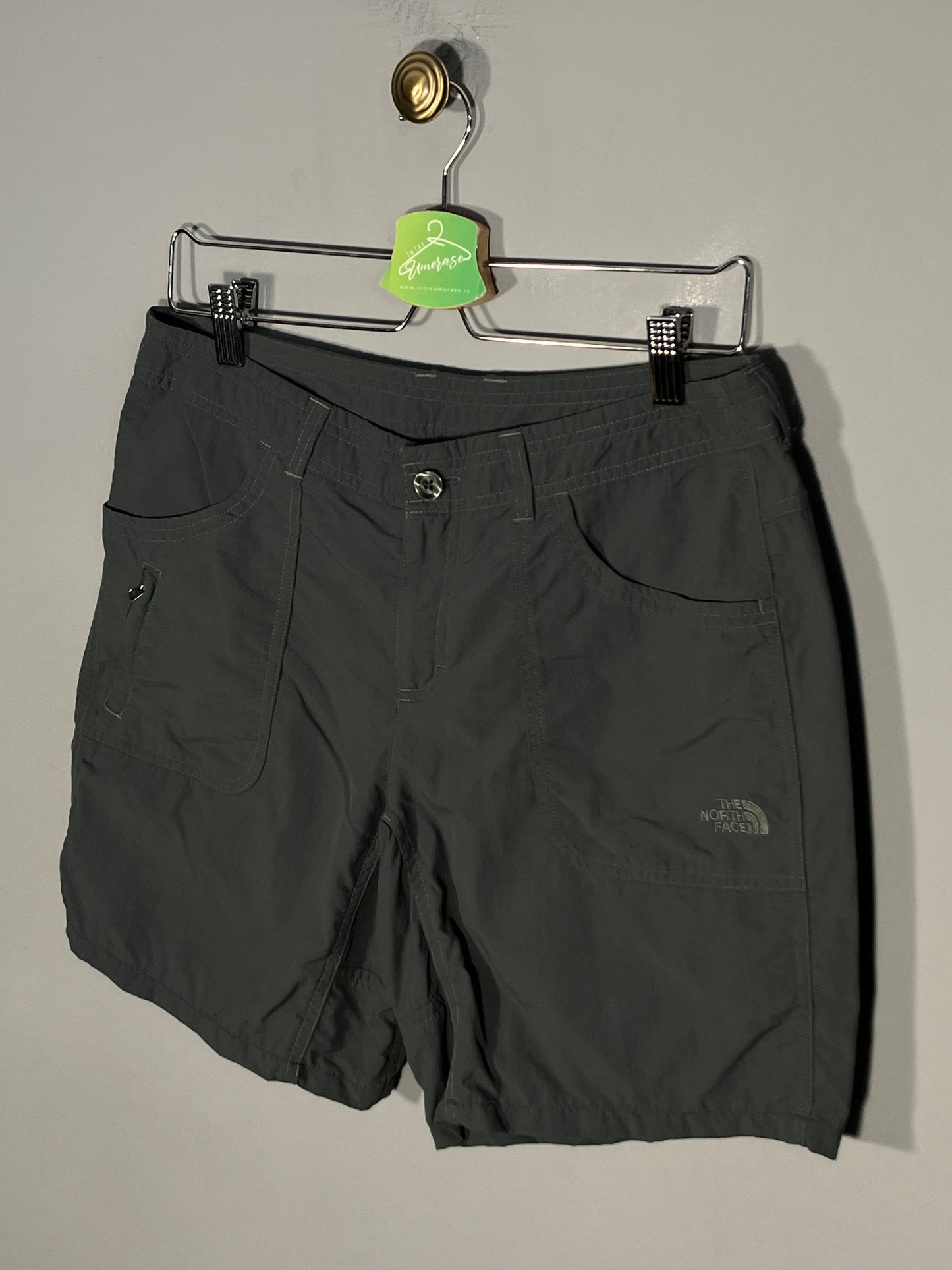 Pantaloni scurti TheNorthFace - marimea 10 - L