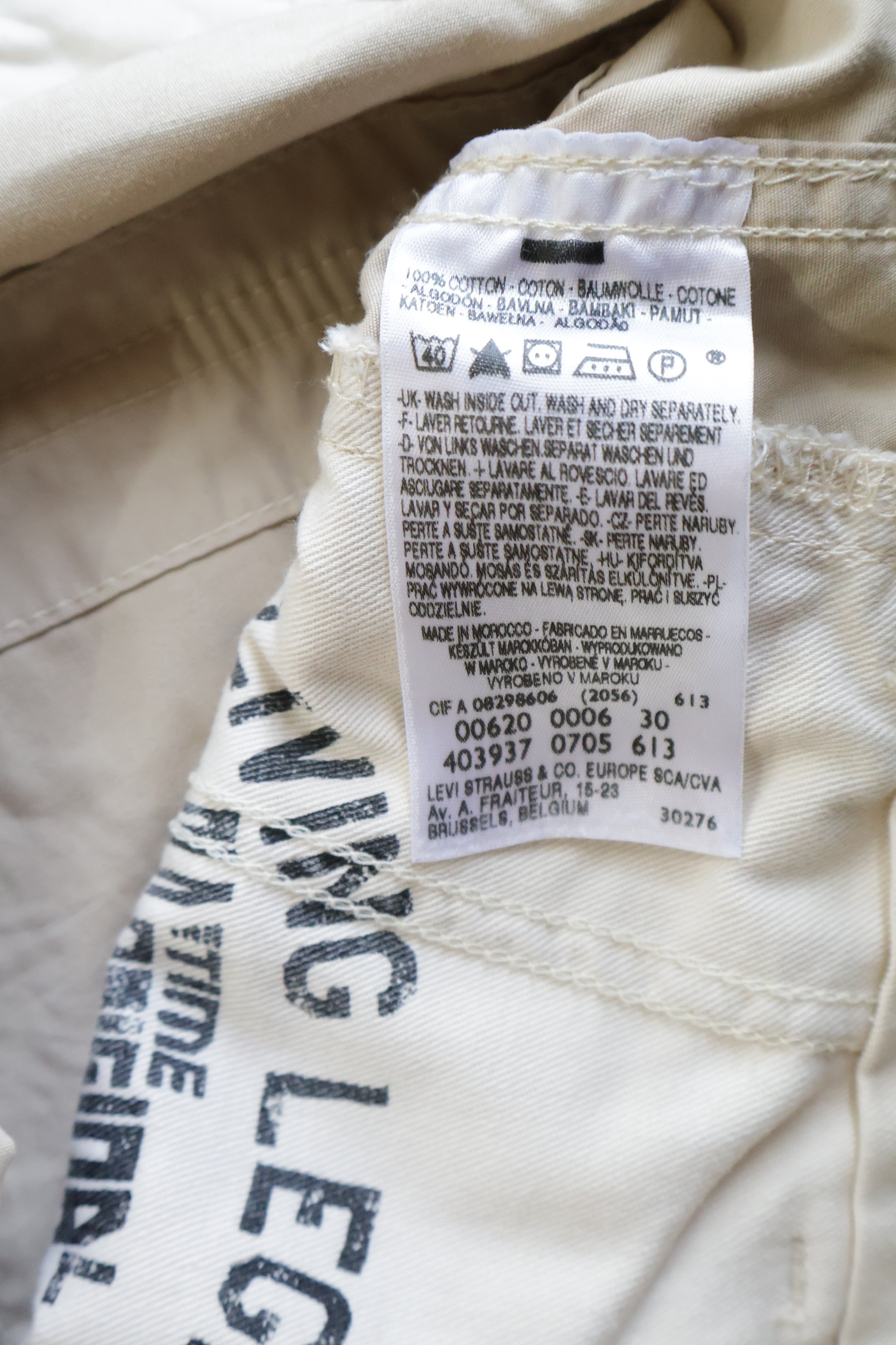 Pantaloni scurti Levi's - marimea S - Barbati