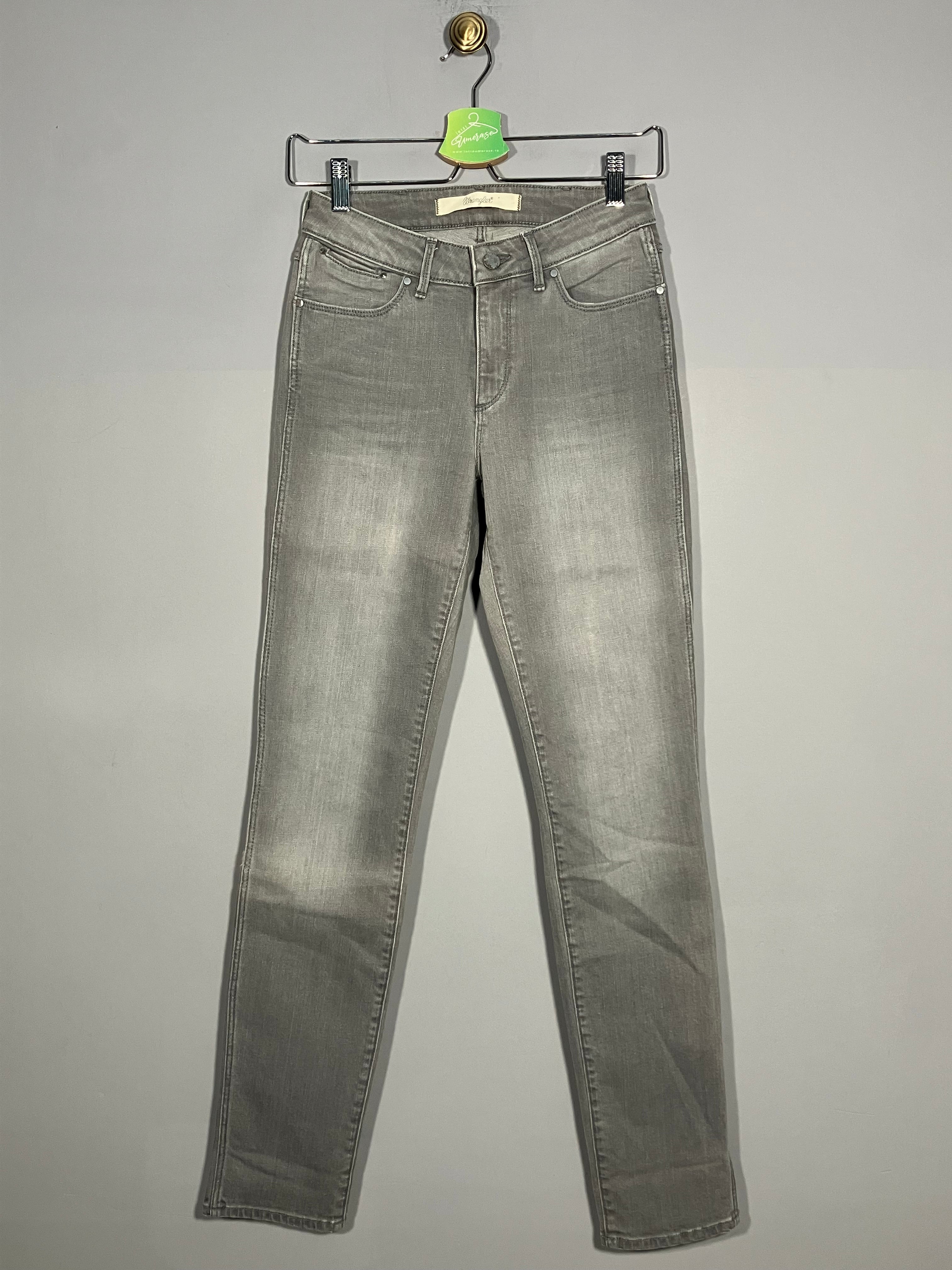 Blugi Wrangler - marimea S W26/L32