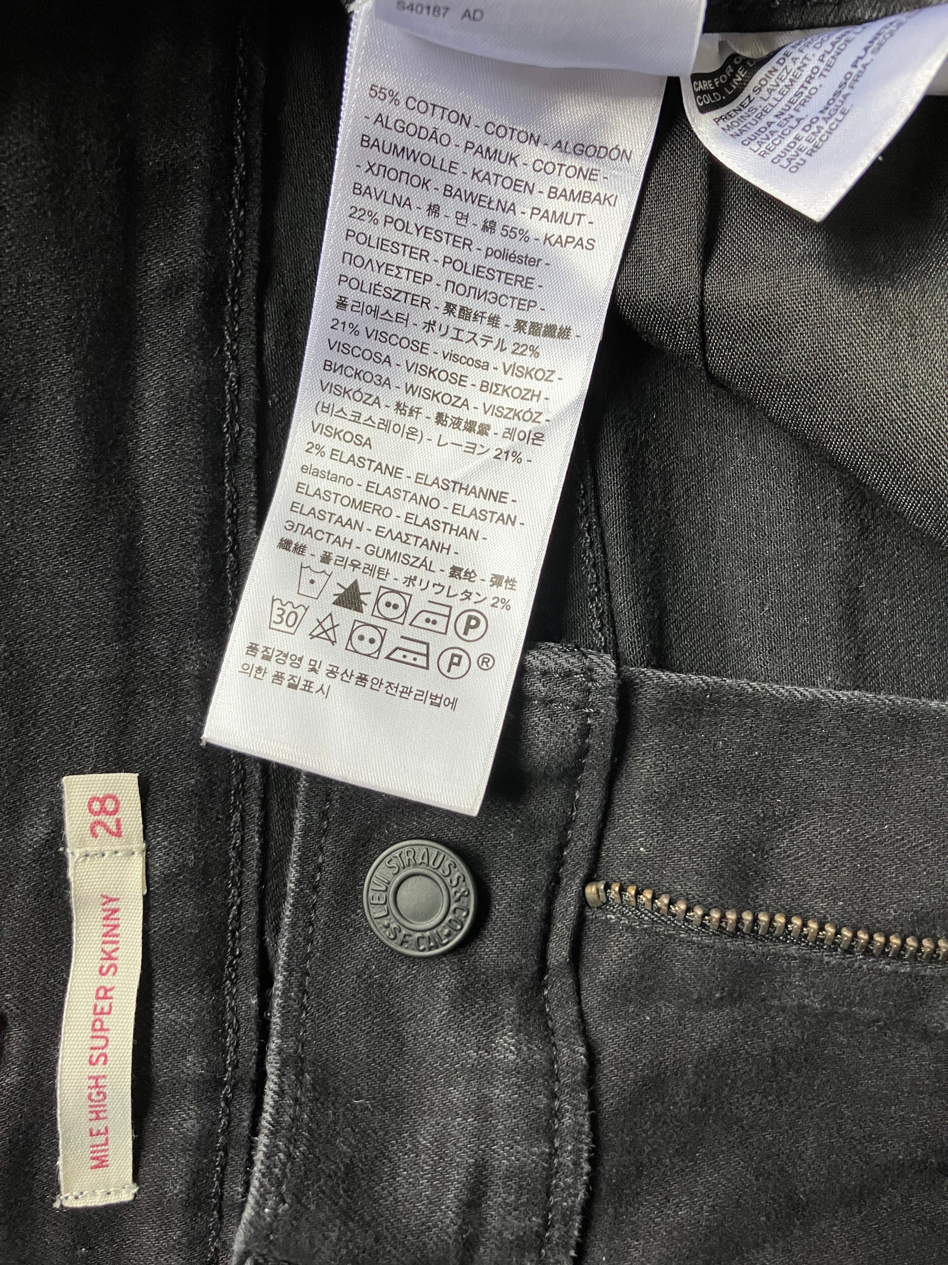 Blugi Levi's (super skinny) - marimea M W28