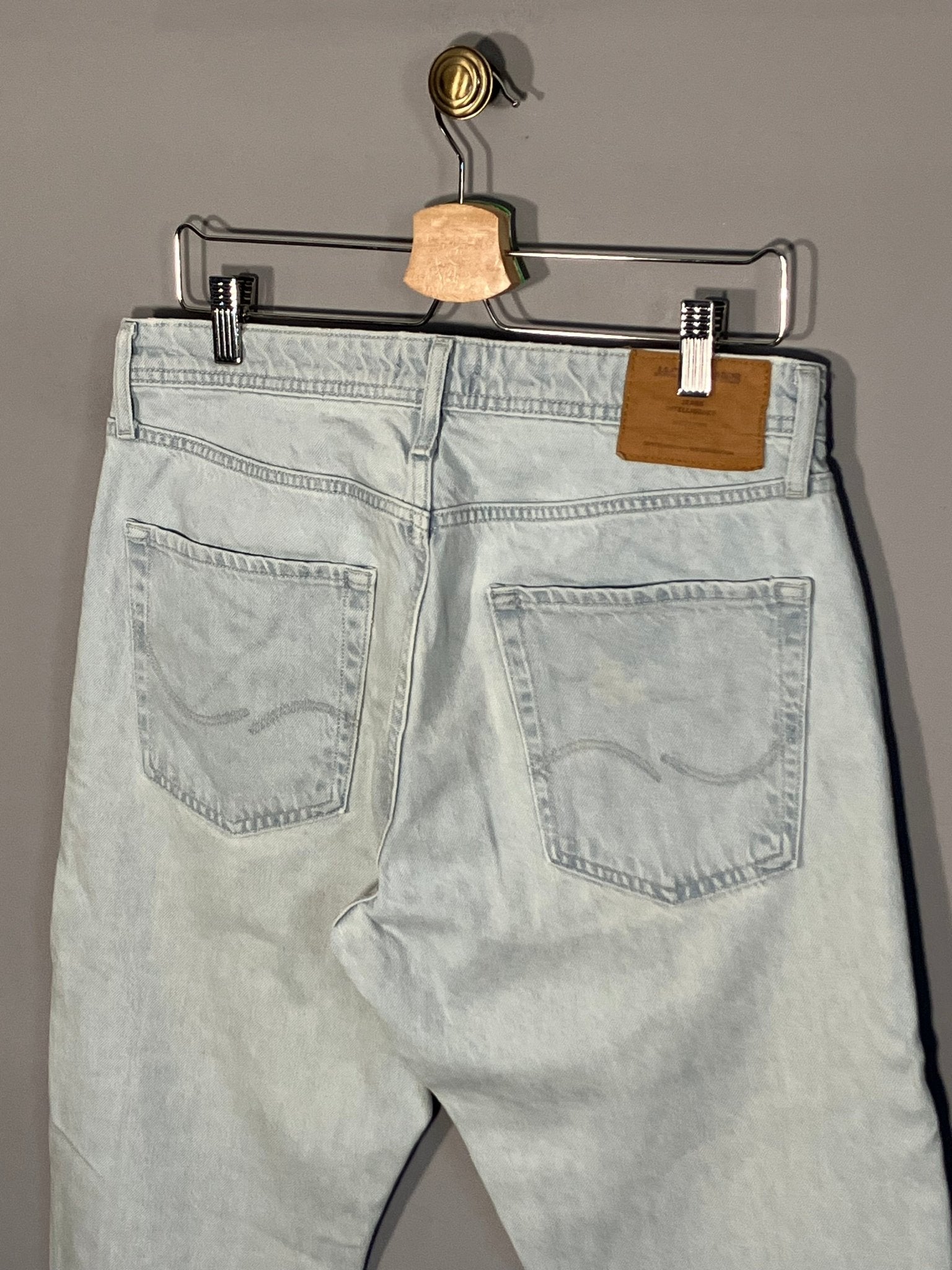 Blugi Jack&Jones - marimea W33/L34 - Barbati - Intre Umerase