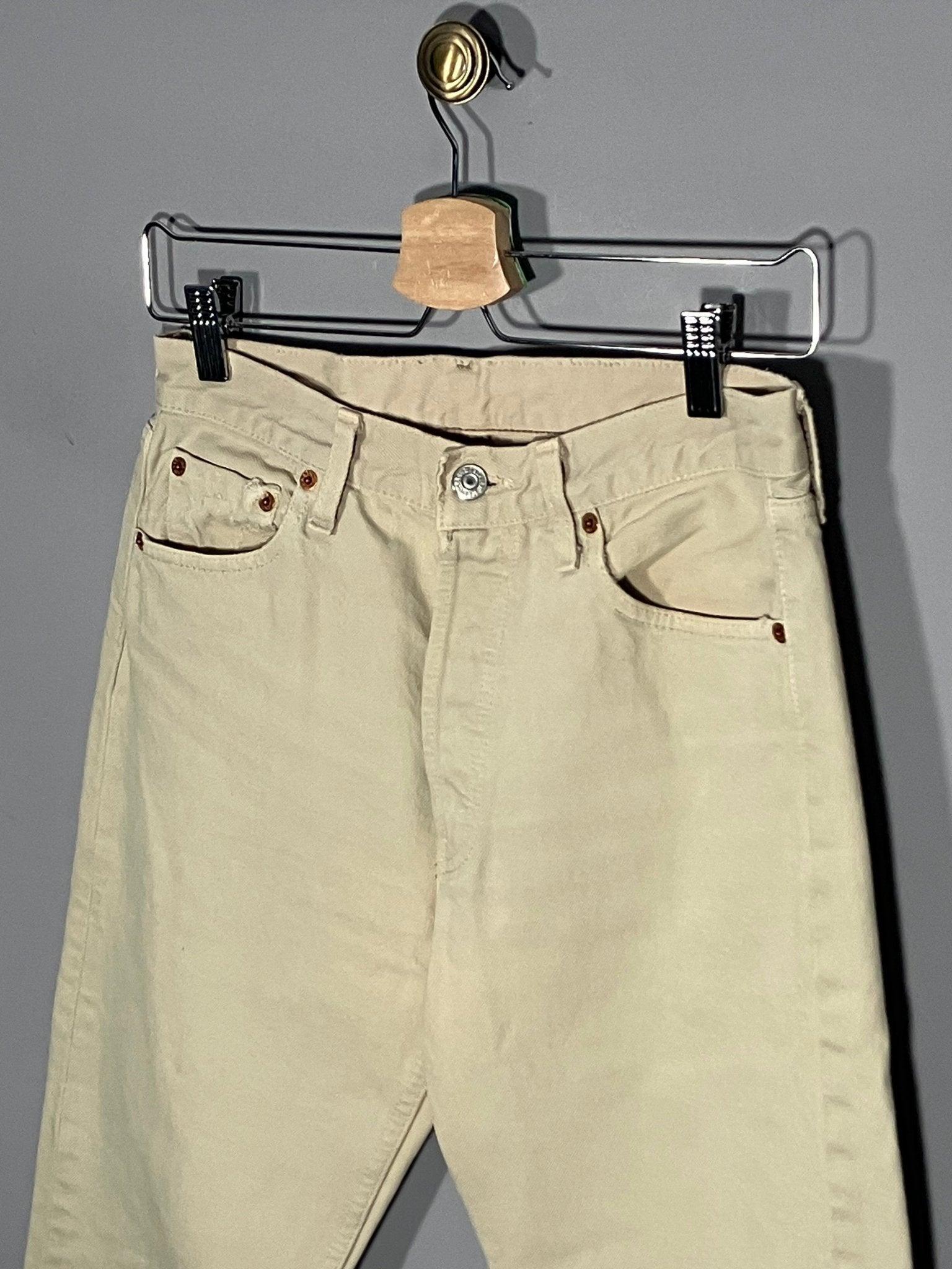 Blugi Levi's - marimea W29/L32 - Femei - Intre Umerase