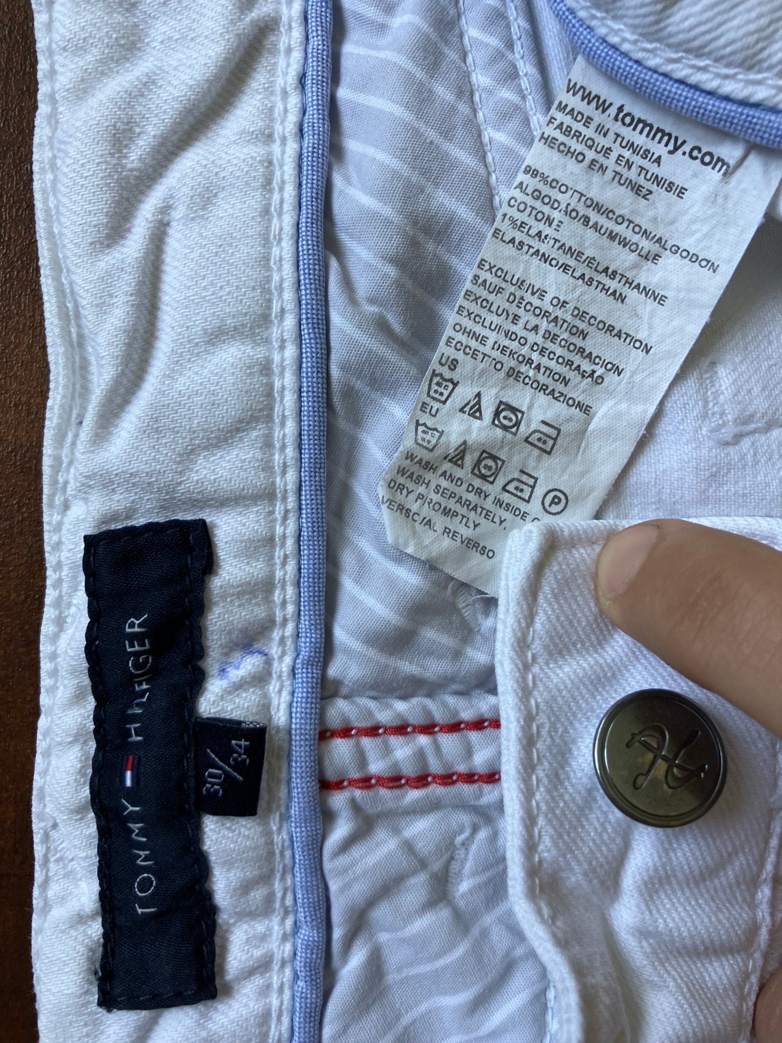 Blugi Tommy Hilfiger - marimea W30/L34 - Barbati - Intre Umerase