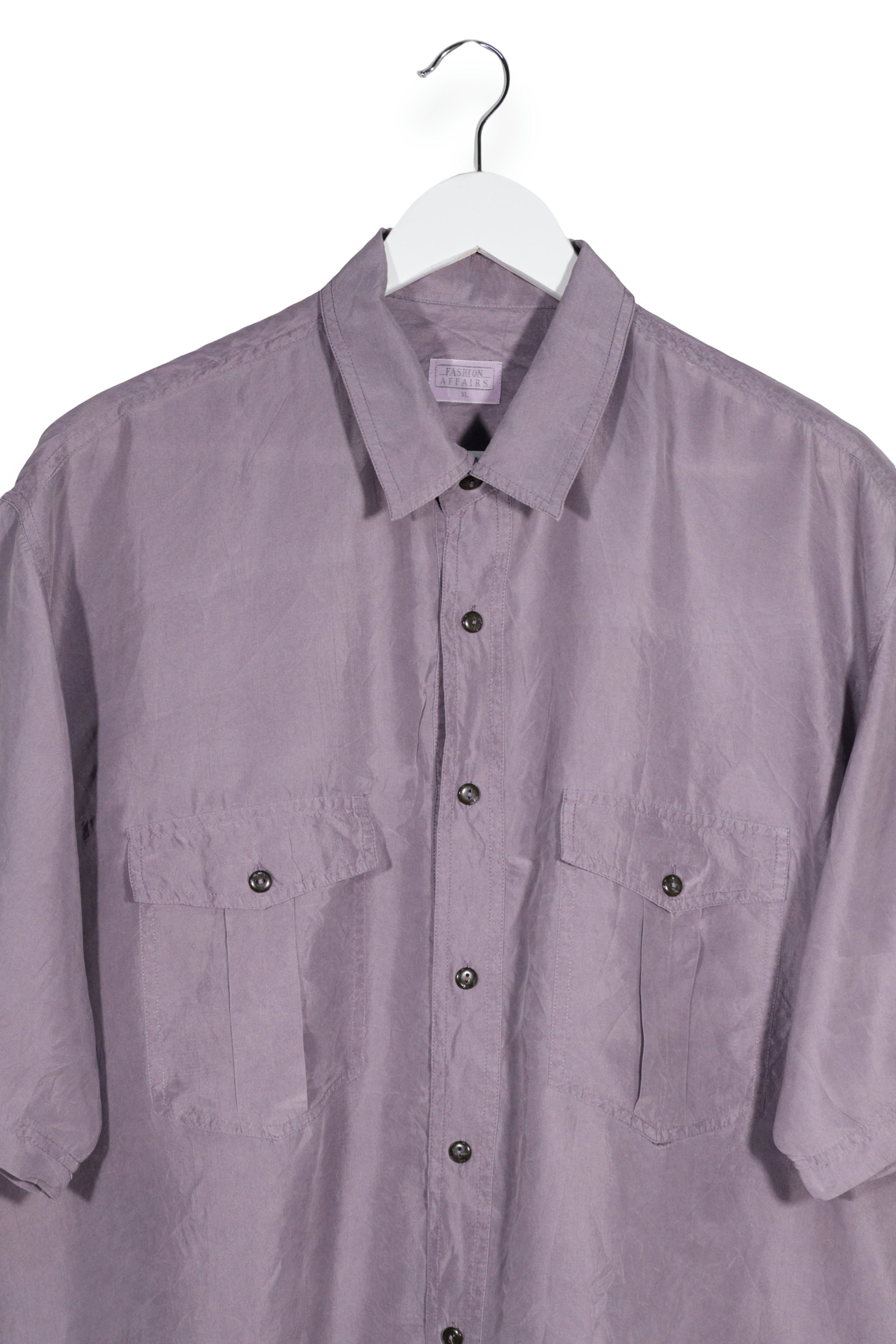 cămașă – detaliu – second-hand premium