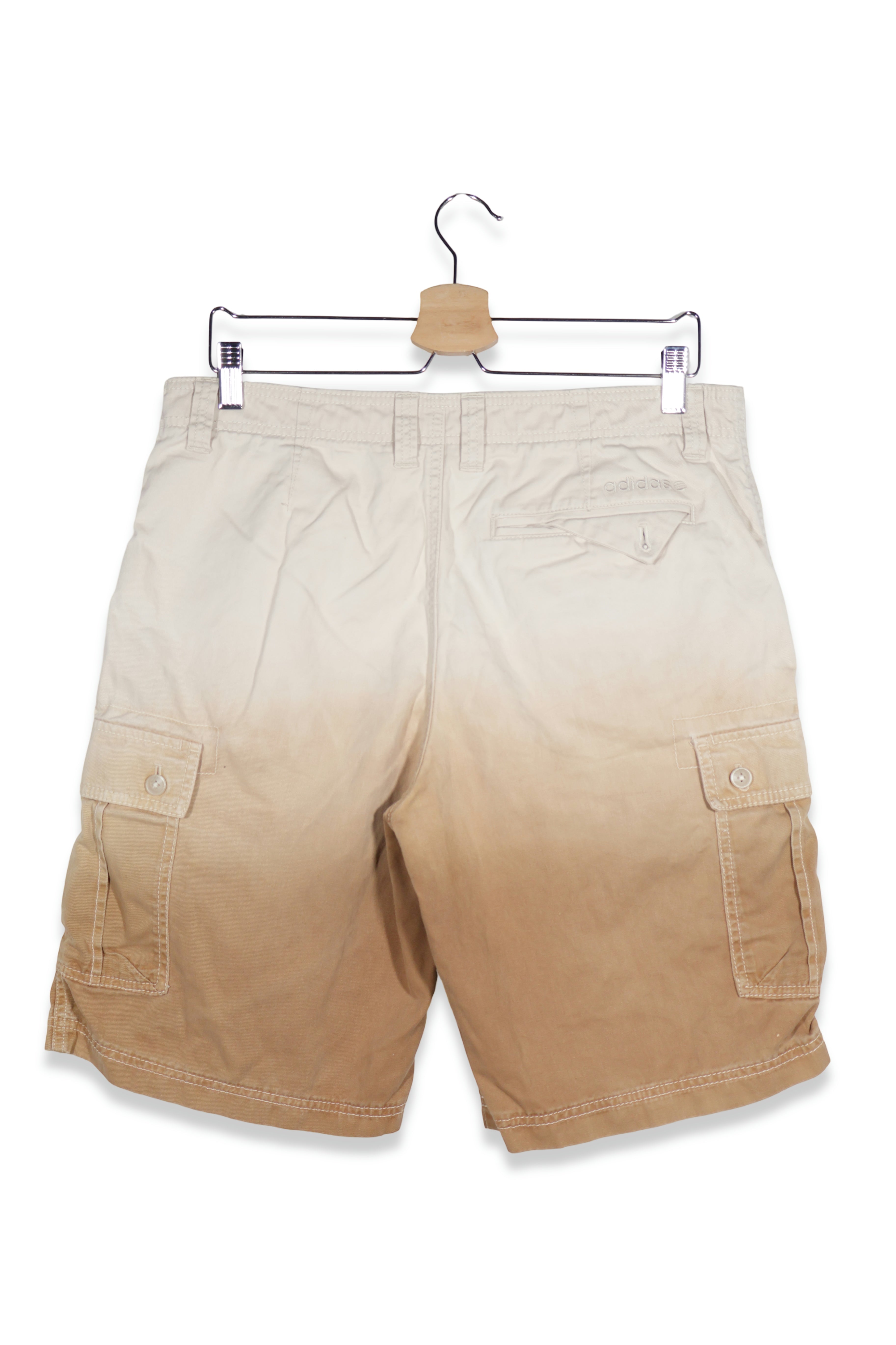 Adidas – pantaloni scurți – vedere din spate – second-hand premium