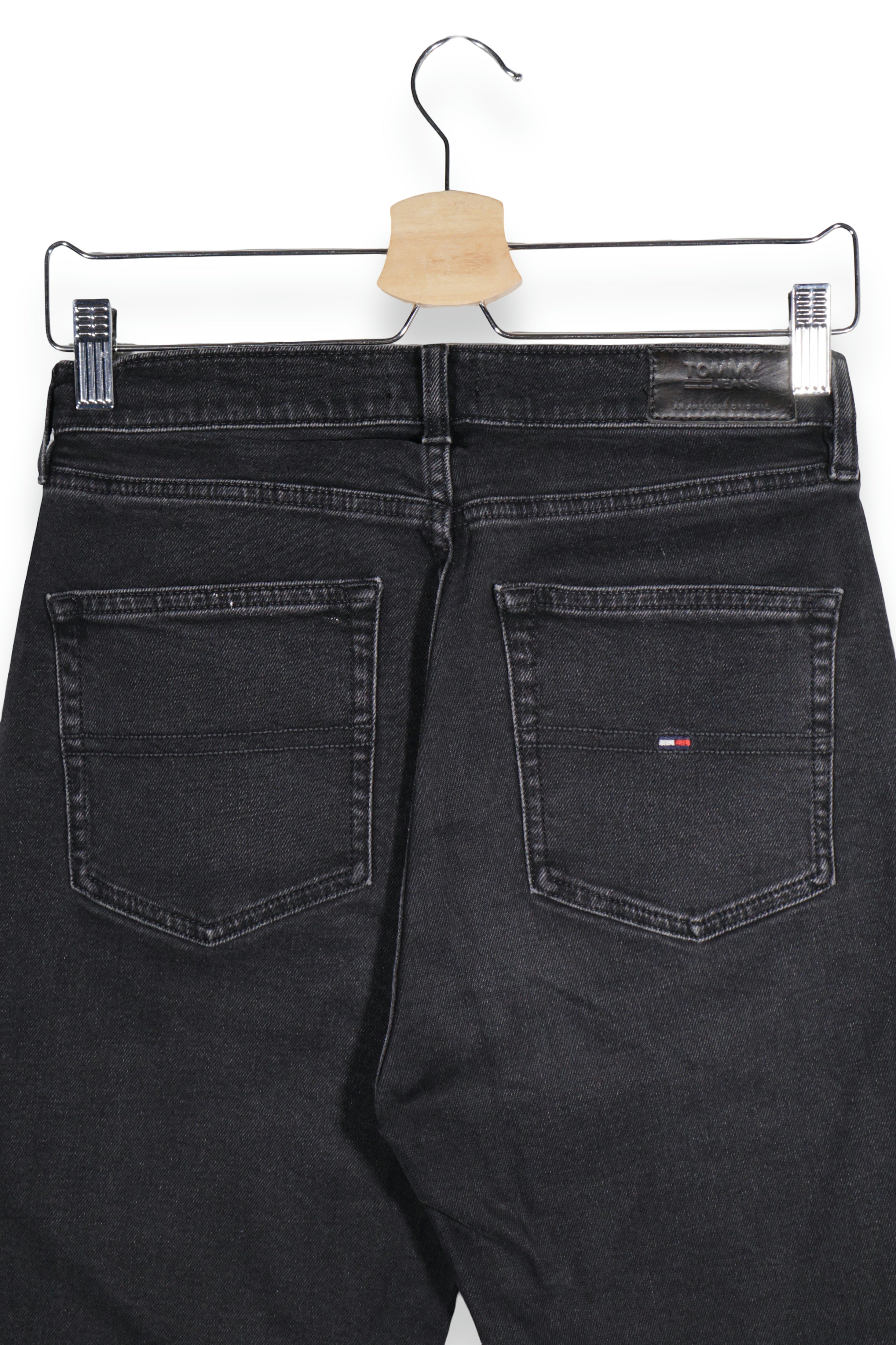 Tommy Jeans – blugi – detaliu – second-hand premium