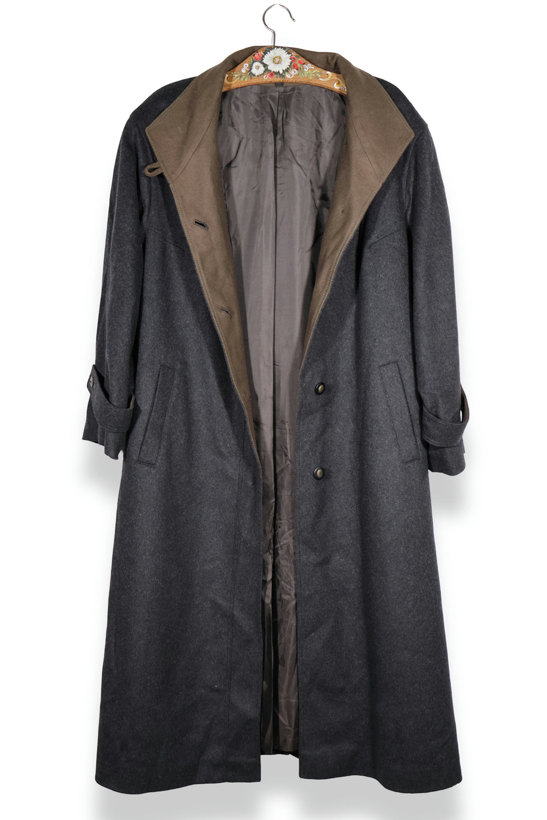 Creation Atelier GJ – palton – detaliu – second-hand premium