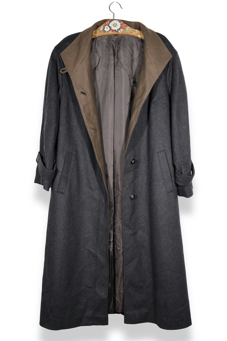 Creation Atelier GJ – palton – detaliu – second-hand premium