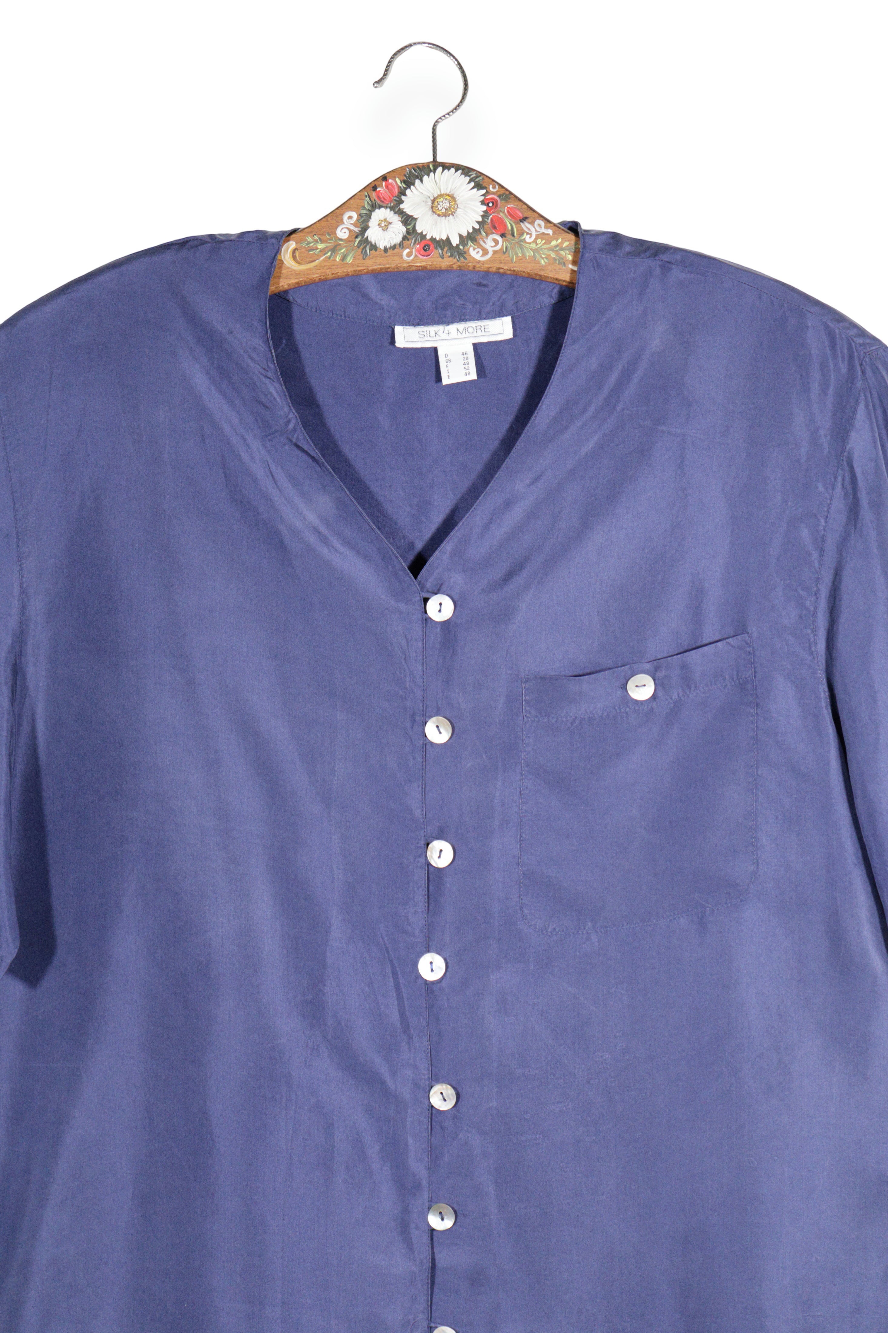 cămașă – detaliu – second-hand premium