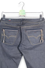 Diesel – blugi – detaliu – second-hand premium