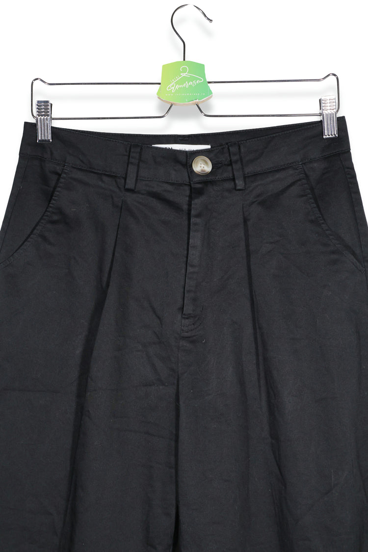 ZARA – pantaloni – detaliu – second-hand premium