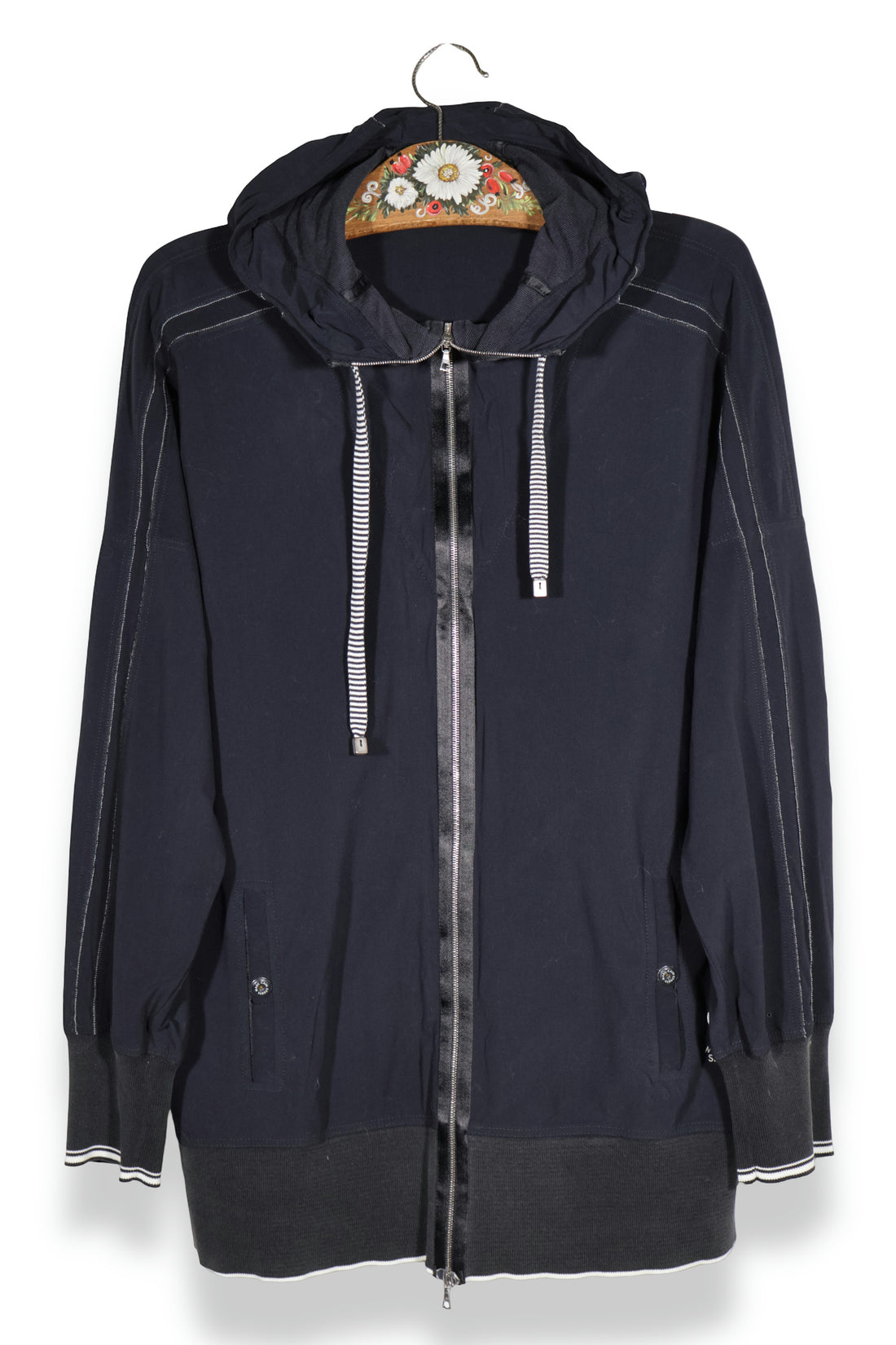 MARCCAIN SPORTS – hanorac – vedere din față – second-hand premium