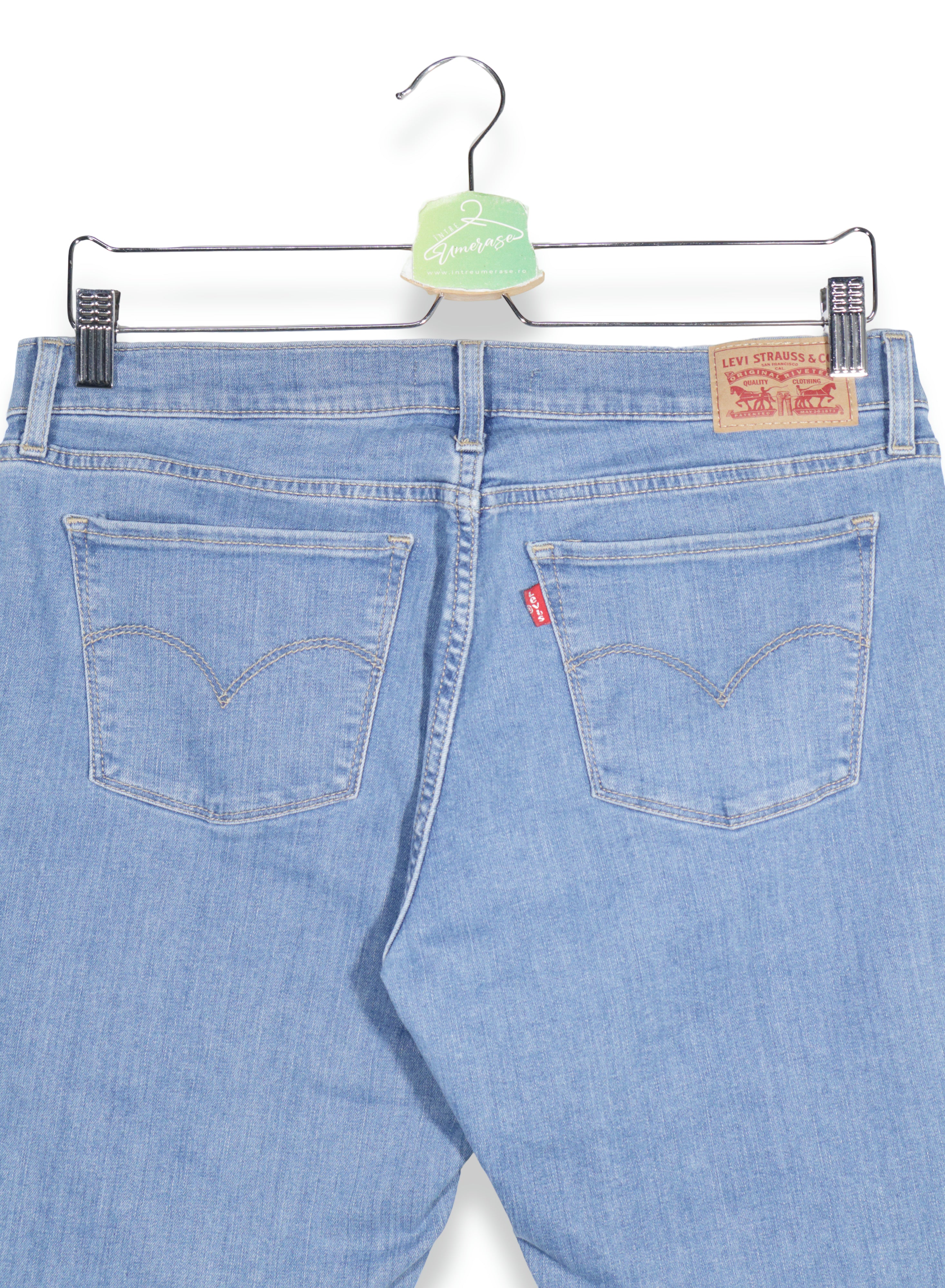 Levi's – blugi – detaliu – second-hand premium