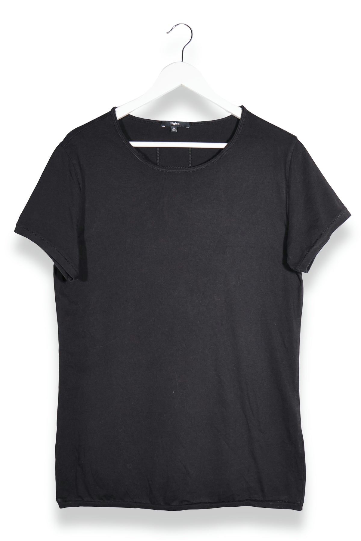 tigha – tricou – vedere din față – second-hand premium