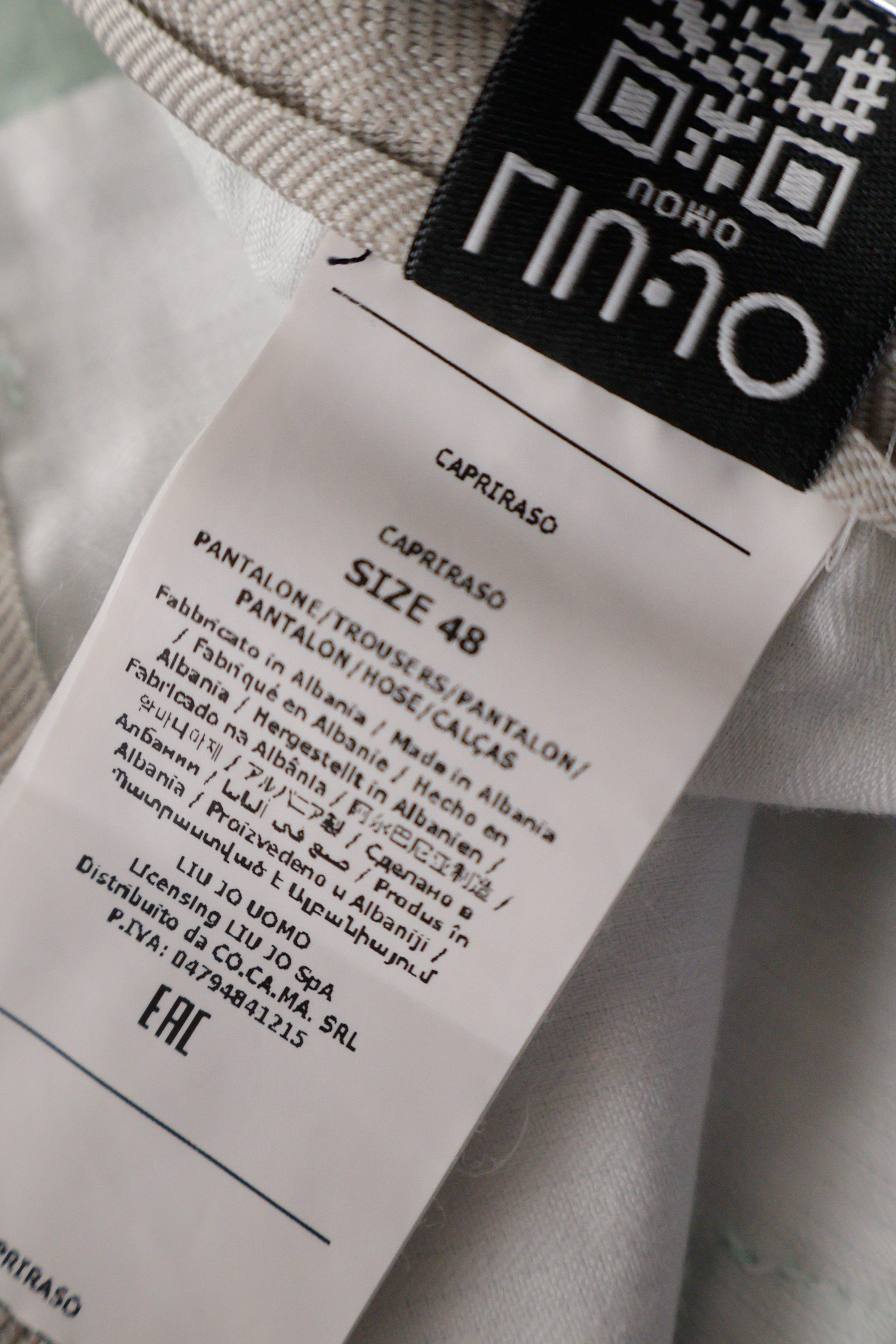 Eticheta marime si compozitie (rotita dreapta) - Pantaloni - Premium chino verde-salvie din bumbac – M – Bărbați