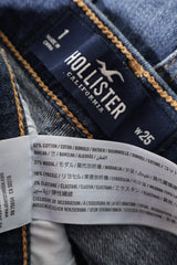 Eticheta marime si compozitie (rotita dreapta) - Blugi scurți - Hollister albaștri prespălați cu tiv răsfrânt – XS – Femei
