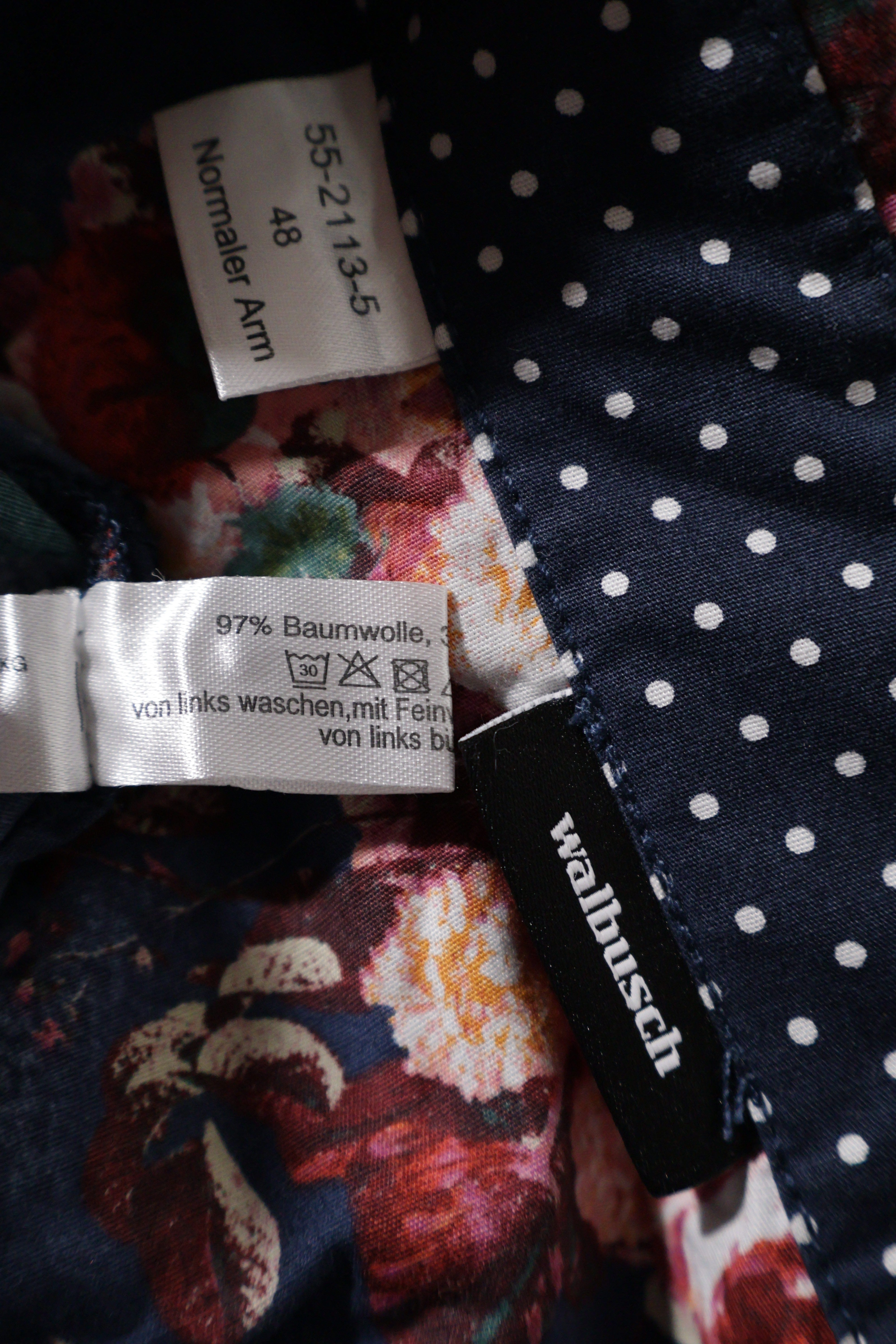 Eticheta marime si compozitie (rotita dreapta) - Cămașă - walbusch bleumarin cu imprimeu floral, croială lejeră – 3XL – Femei