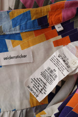 Eticheta marime si compozitie (rotita dreapta) - Bluză - Premium multicolor cu imprimeu geometric si decolteu in V – XL – Femei