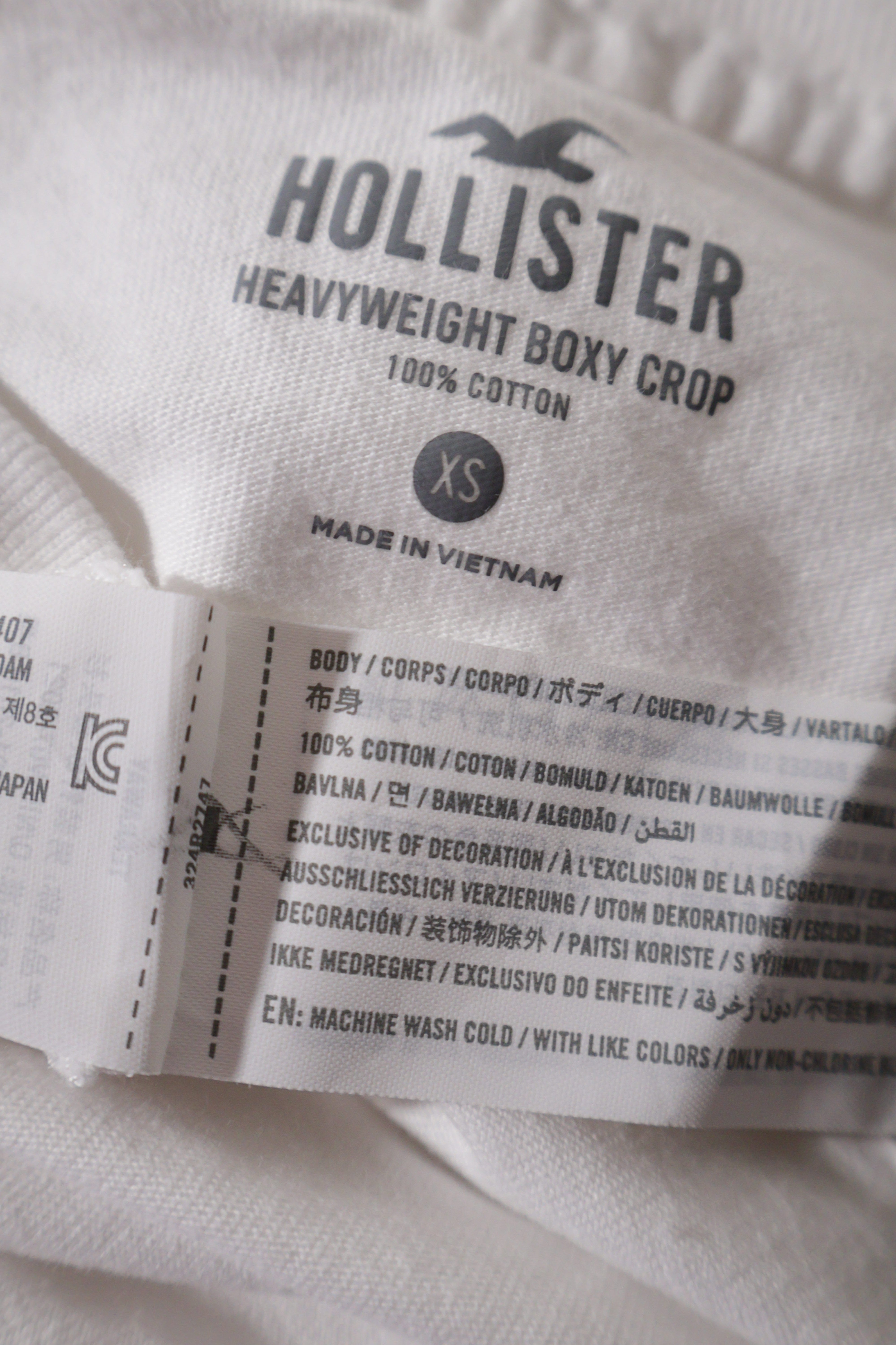 Eticheta marime si compozitie (rotita dreapta) - Tricou - Hollister alb din bumbac cu croiala boxy crop – XS – Femei