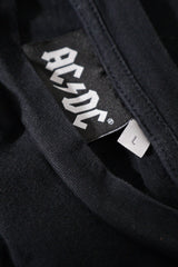 Eticheta marime si compozitie (rotita dreapta) - Tricou - Premium negru cu print grafic AC/DC – L – Femei