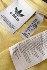 Eticheta marime si compozitie (rotita dreapta) - Tricou - Adidas galben deschis din bumbac cu dungi pe umeri – XS – Bărbați